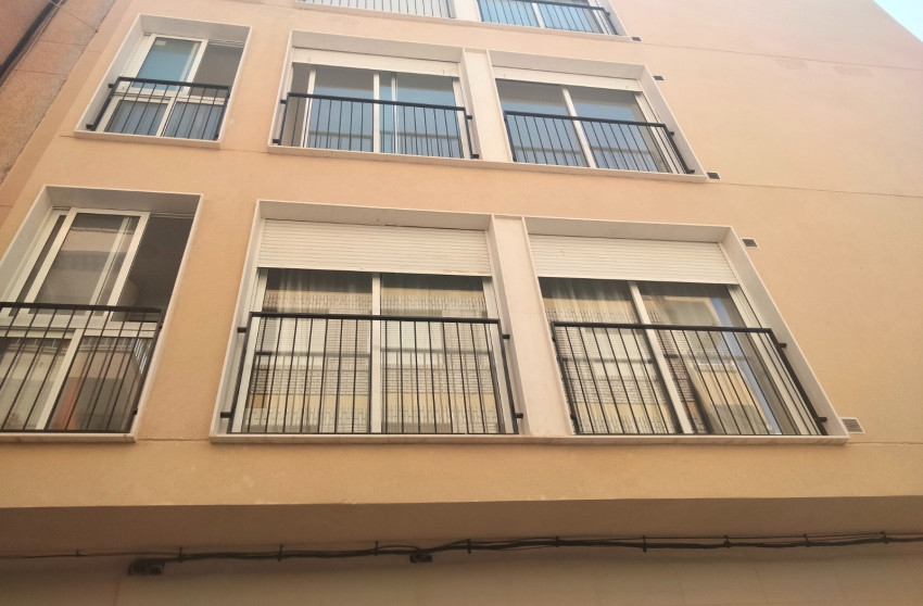 Resale - Apartment - Aguilas - Center