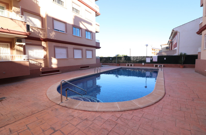 Resale - Apartment - Algorfa - Algorfa - Village