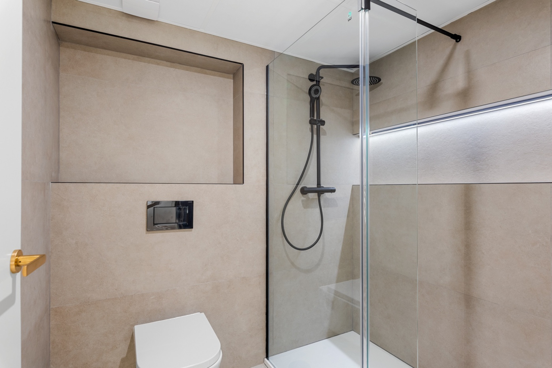 Resale - Apartment - Alicante - La Albufereta