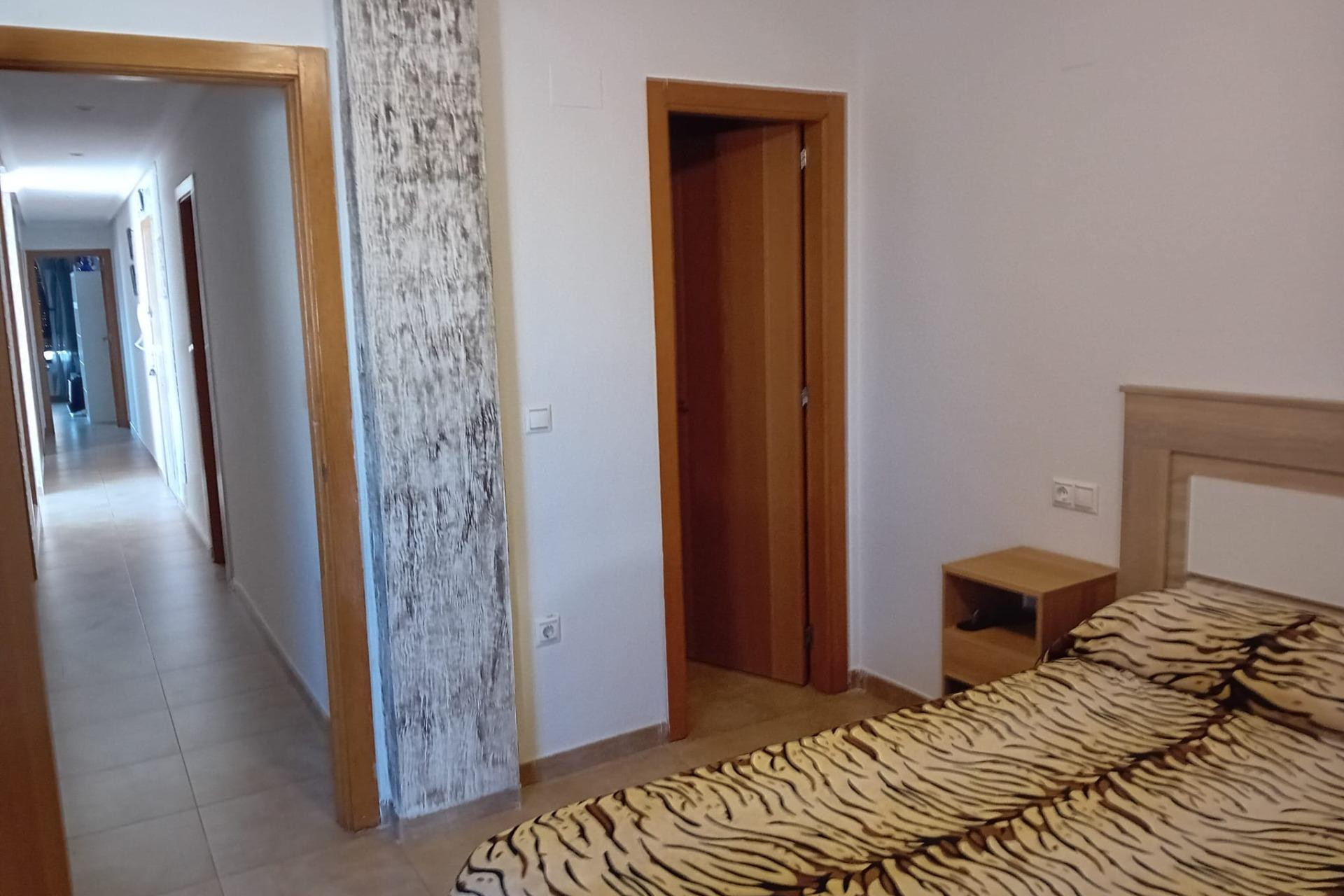 Resale - Apartment - Almoradi - Center