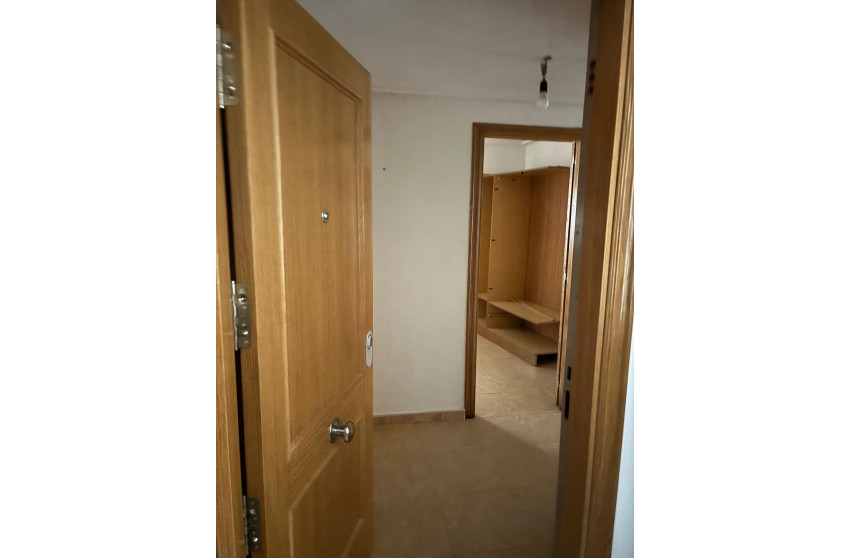 Resale - Apartment - Almoradi - Centro urbano 2