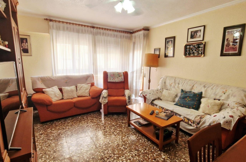 Resale - Apartment - Almoradi - Centro urbano 2