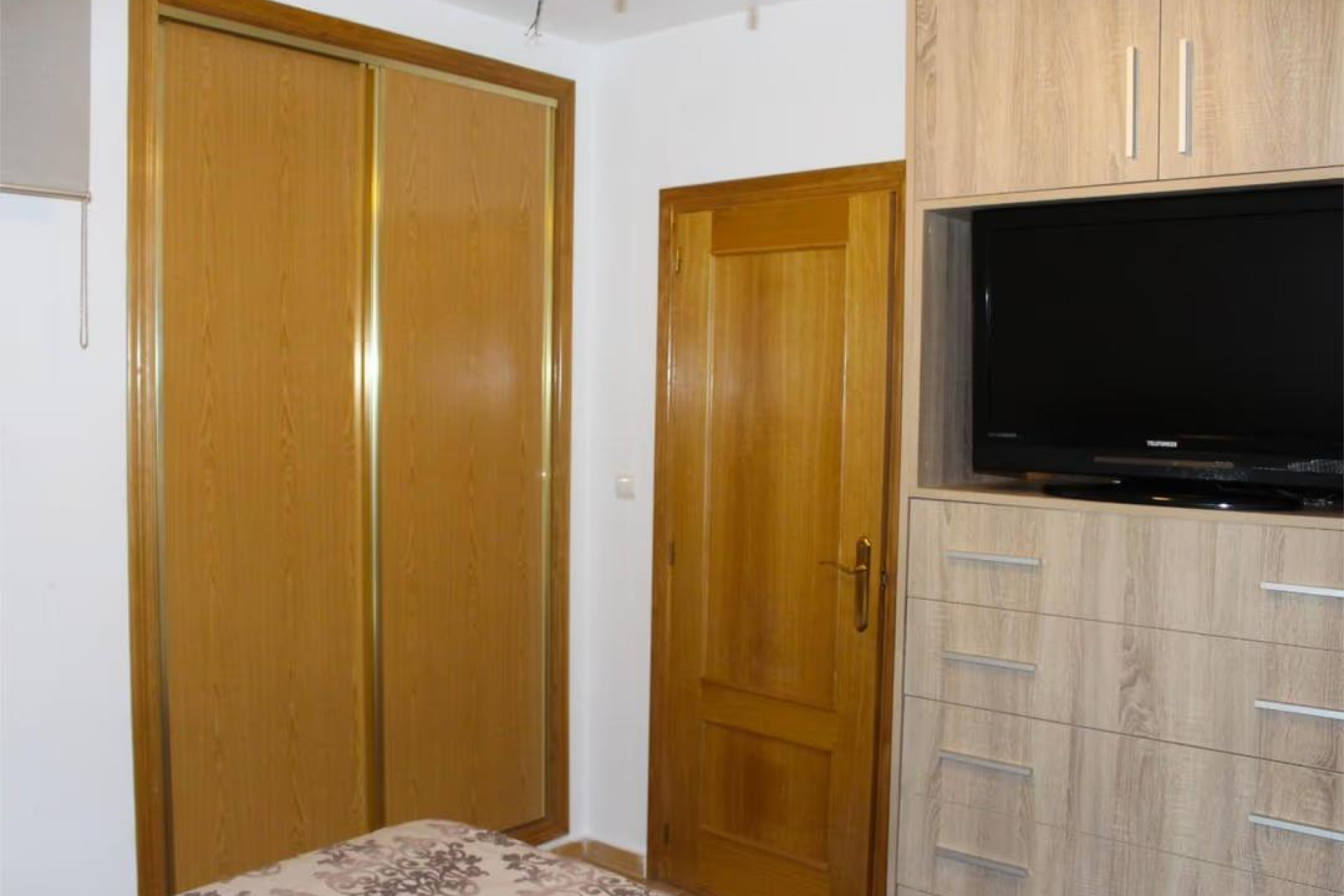 Resale - Apartment - Almoradi - Comunidad valenciana