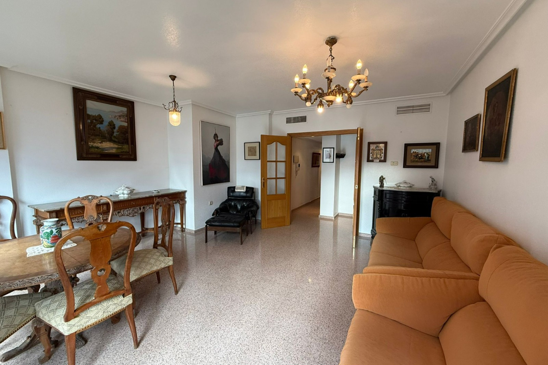 Resale - Apartment - Almoradí