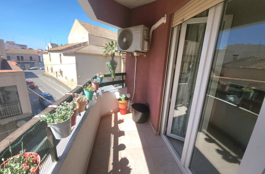 Resale - Apartment - Almoradí
