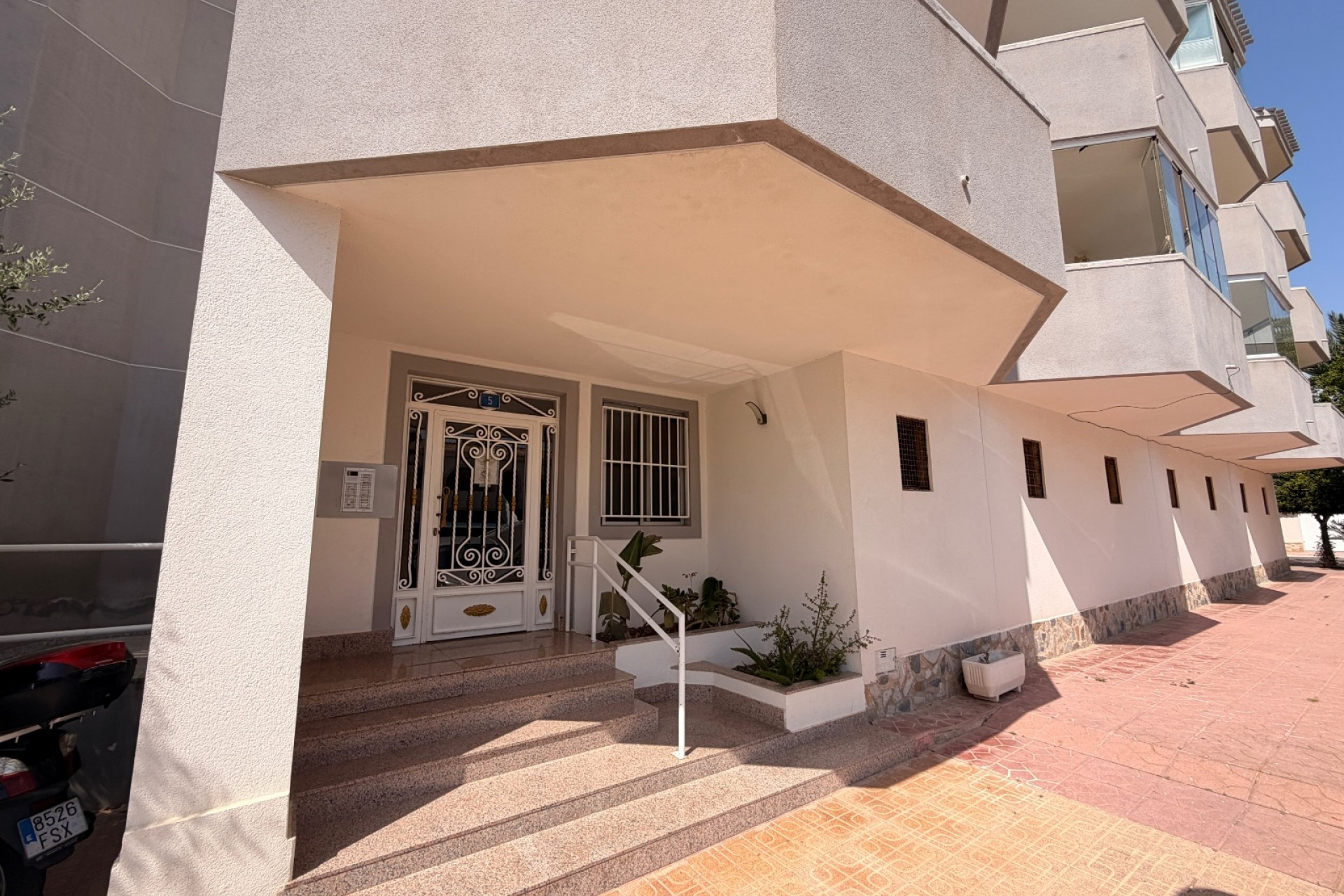 Resale - Apartment - Cabo Roig
