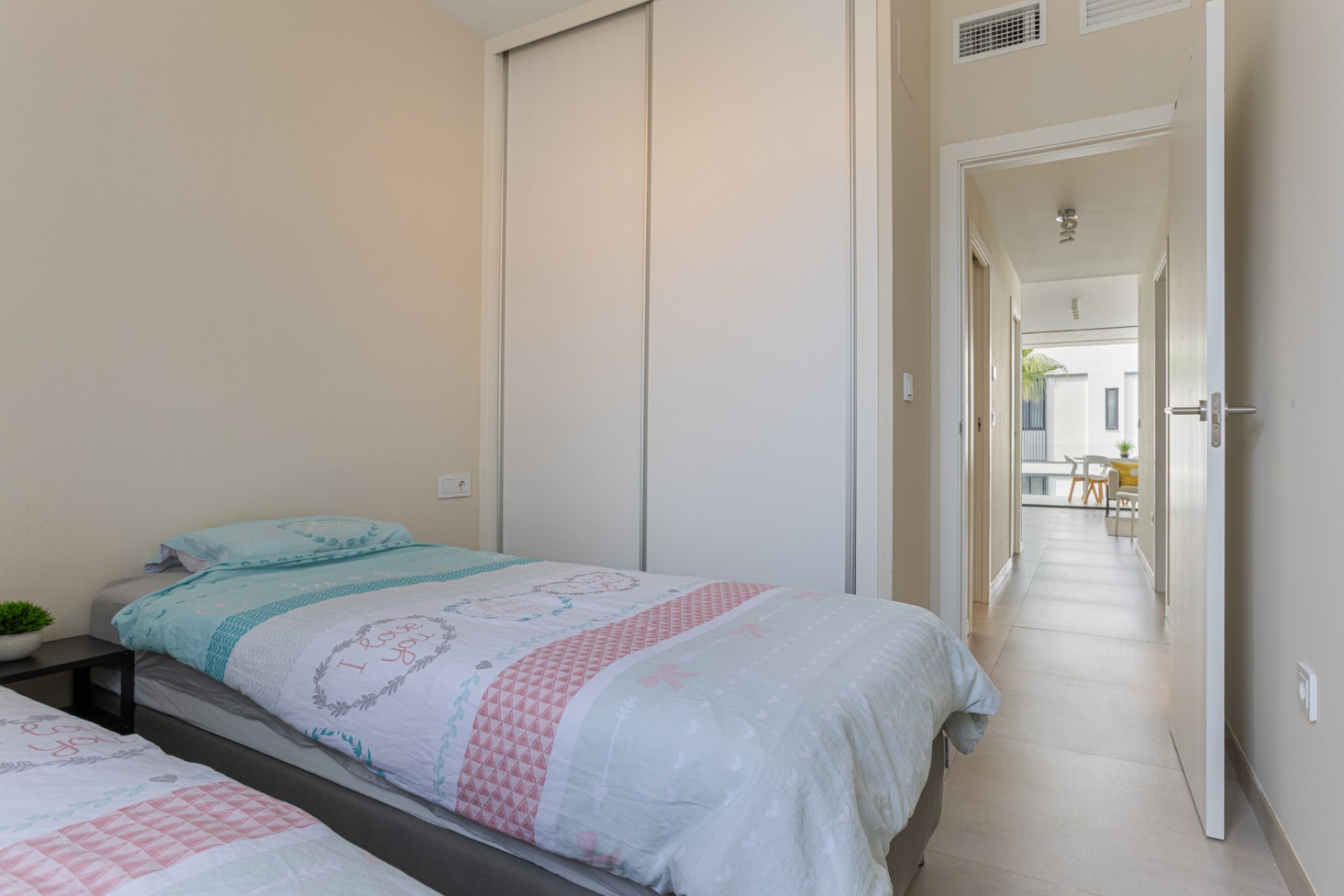 Resale - Apartment - Cartagena - Mar de Cristal