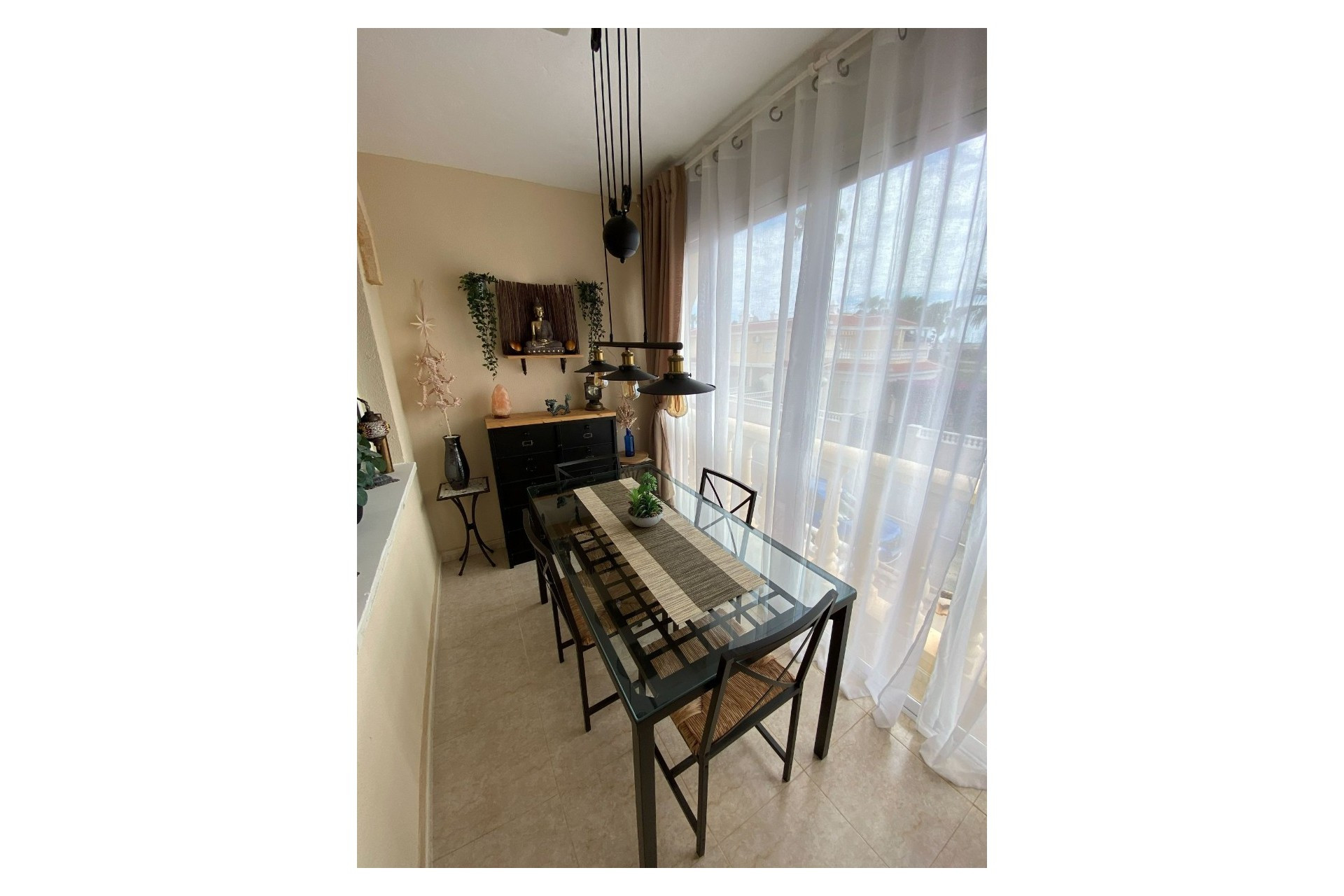Resale - Apartment - Dona Pepa