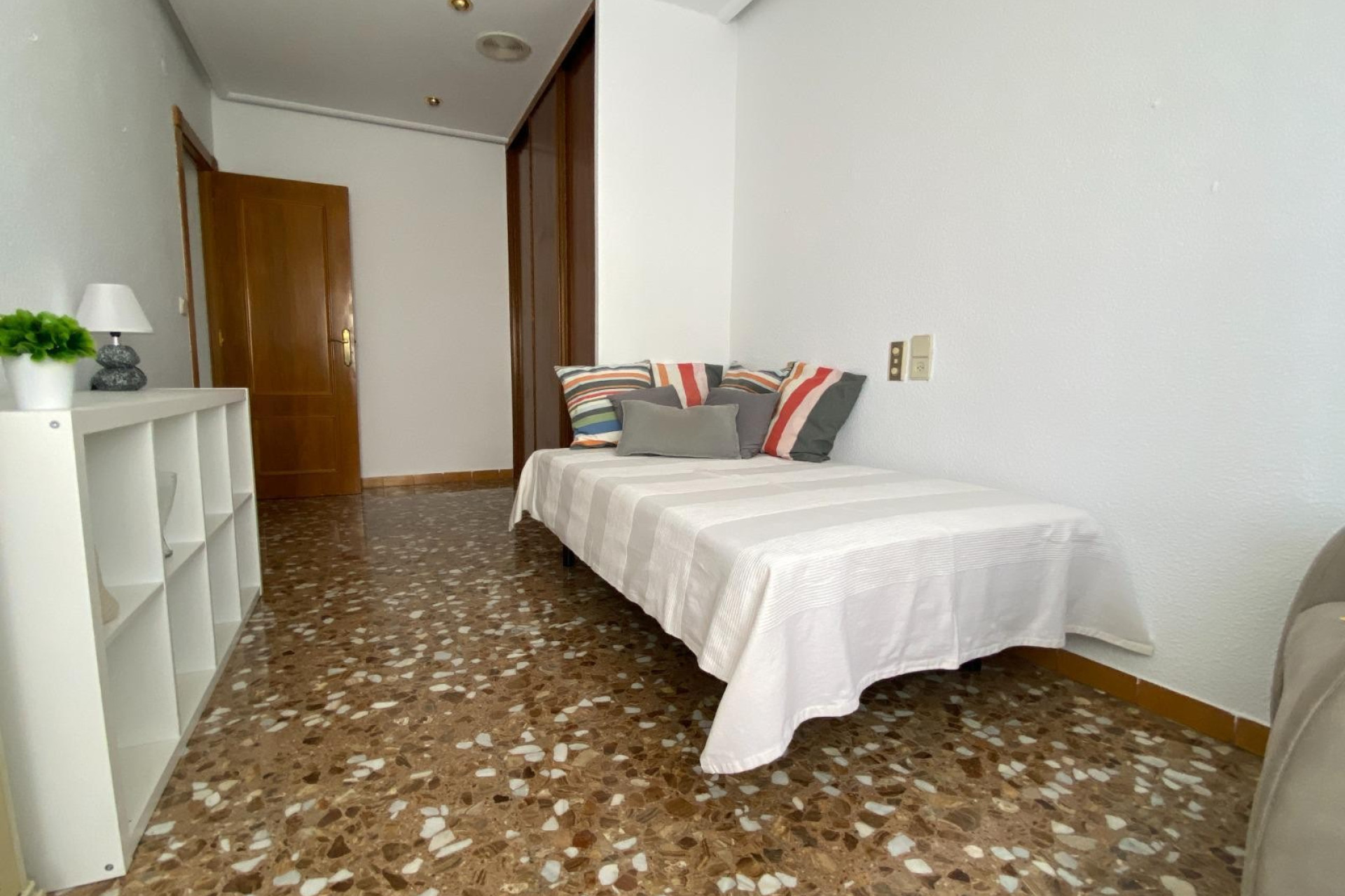 Resale - Apartment - Elche - Centro