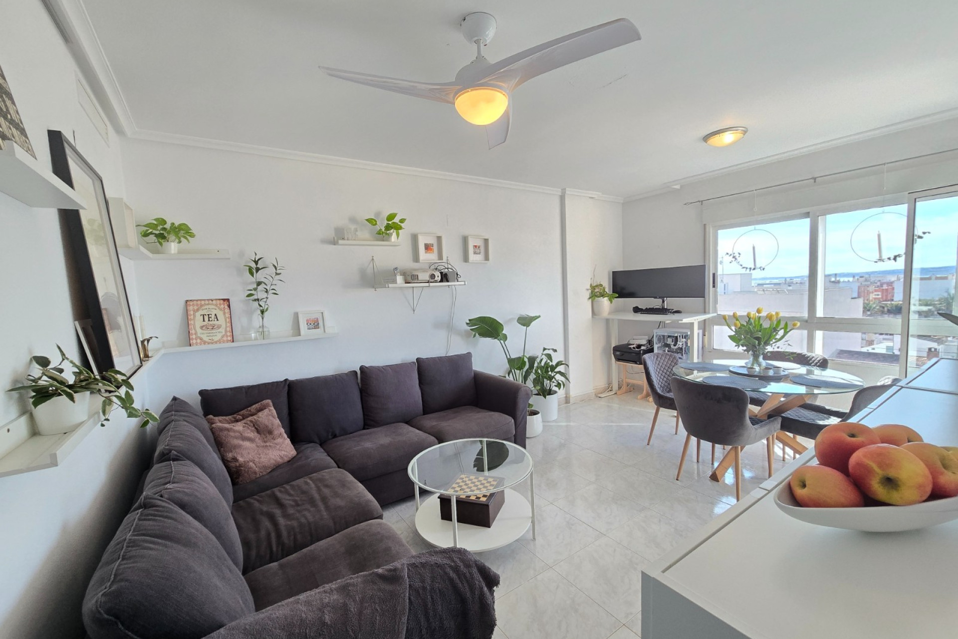 Resale - Apartment / Flat * - Los Montesinos *