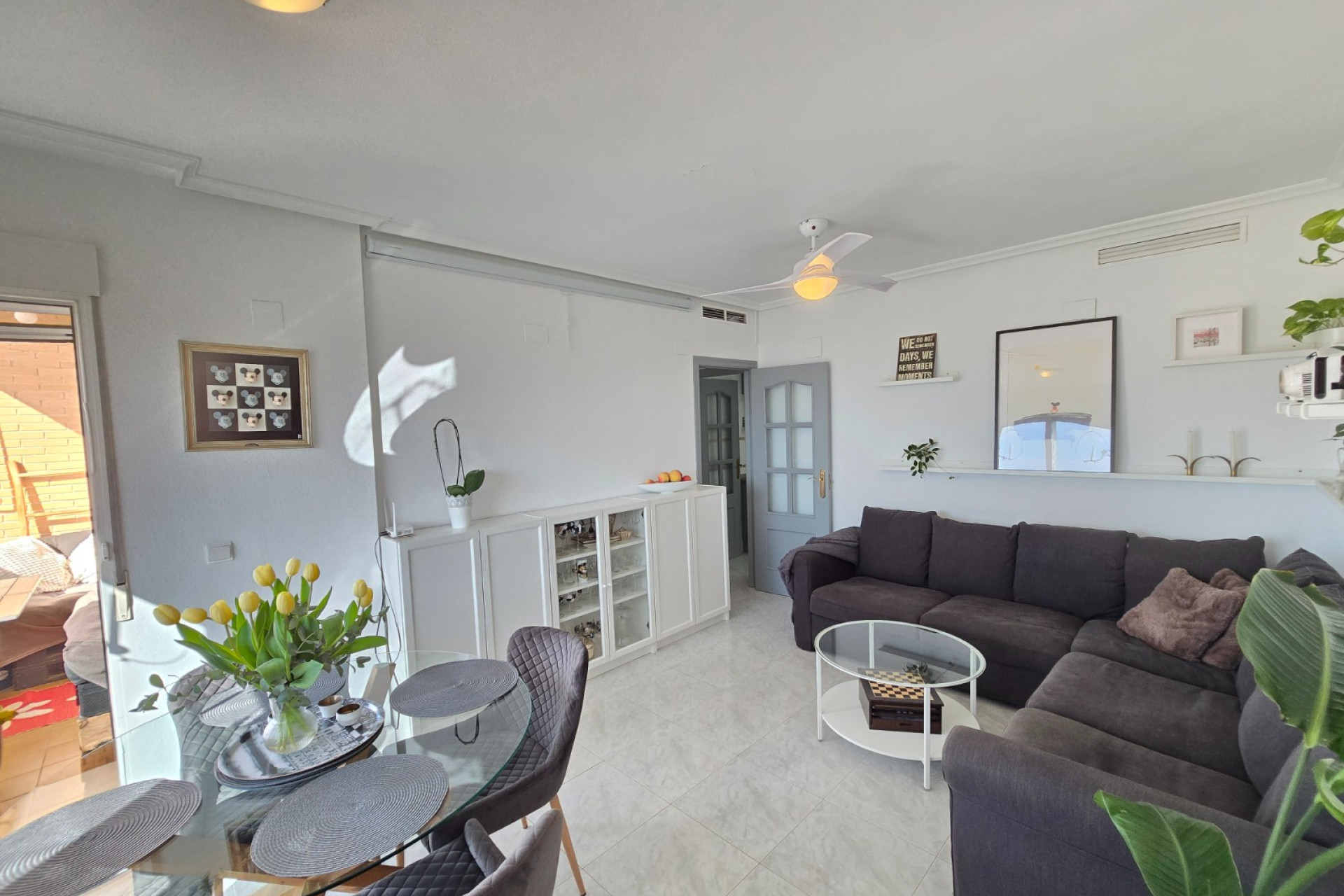 Resale - Apartment / Flat * - Los Montesinos *