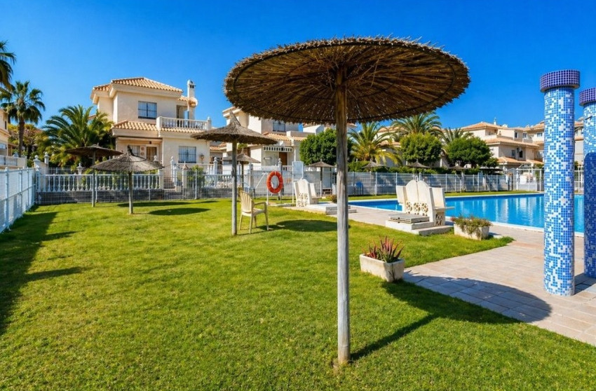 Resale - Apartment - Flat - Orihuela Costa - Playa Flamenca