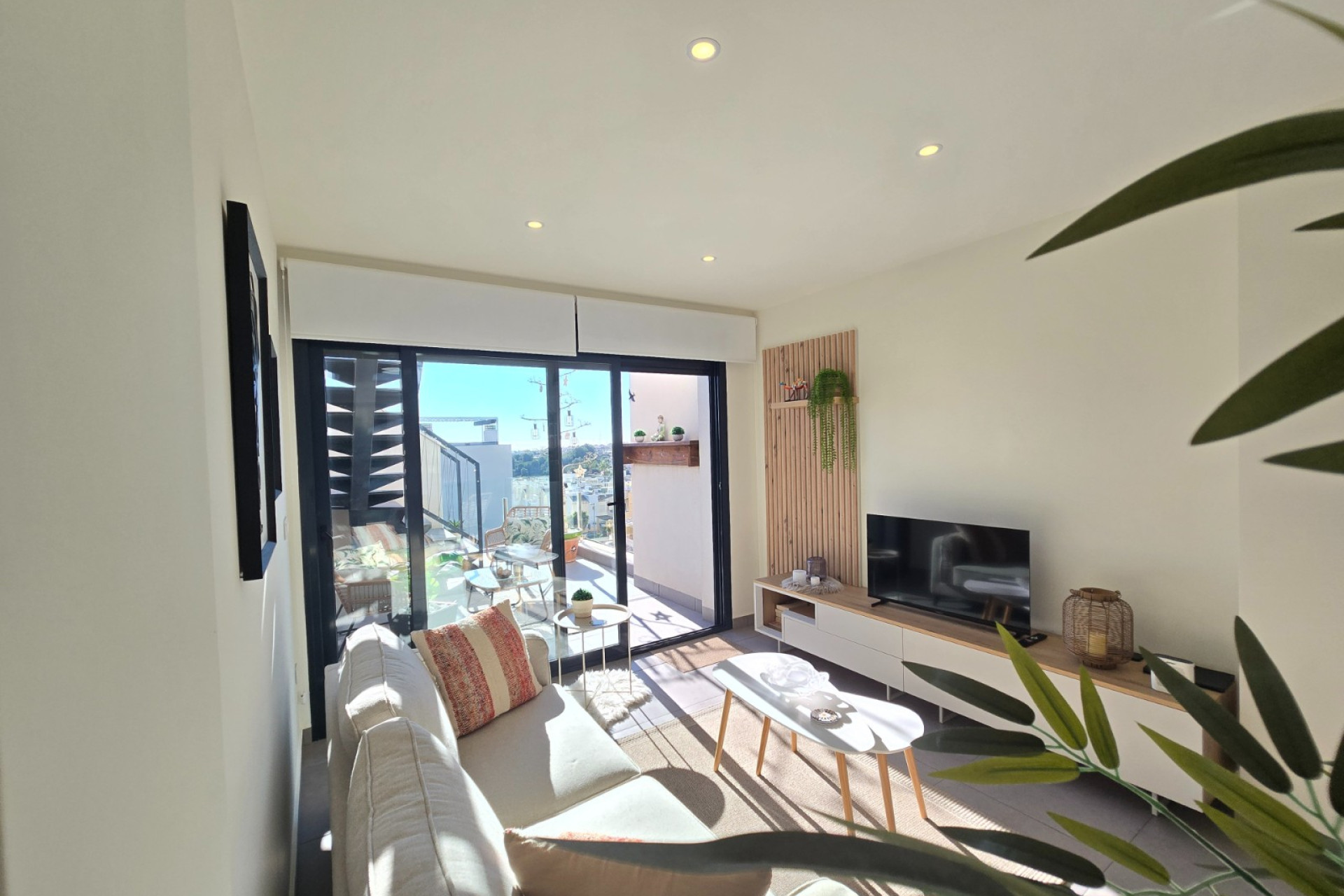 Resale - Apartment / Flat * - Orihuela Costa * - Villamartín *