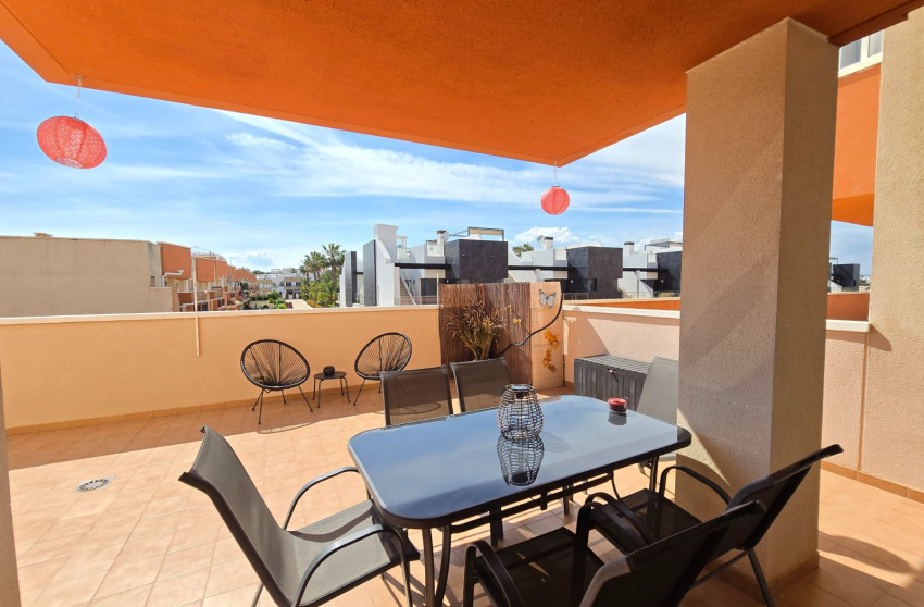 Resale - Apartment / Flat * - Orihuela Costa * - Villamartín *
