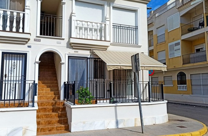 Resale - Apartment - Formentera del Segura - Formentera - Village