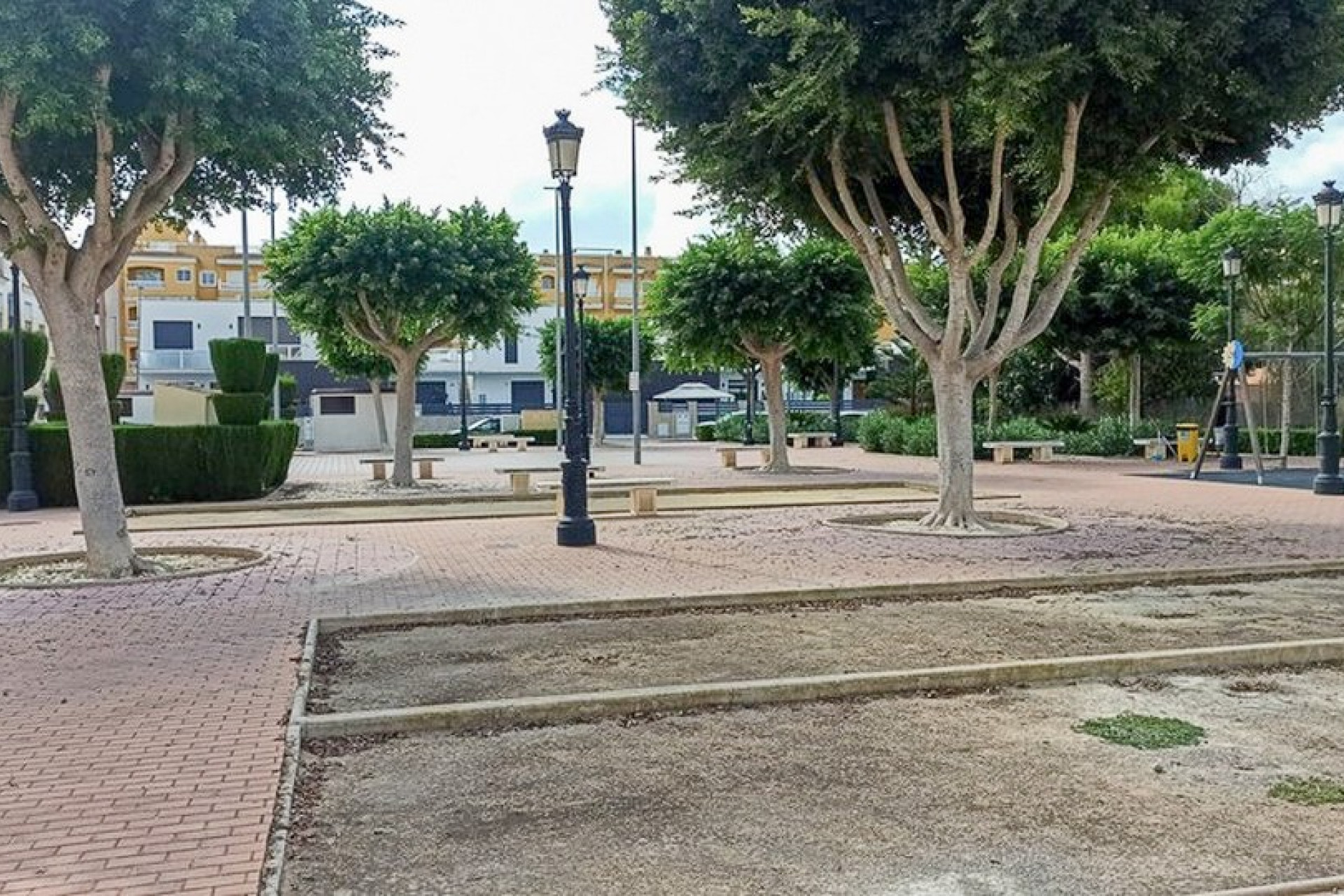 Resale - Apartment - Formentera del Segura - Formentera - Village