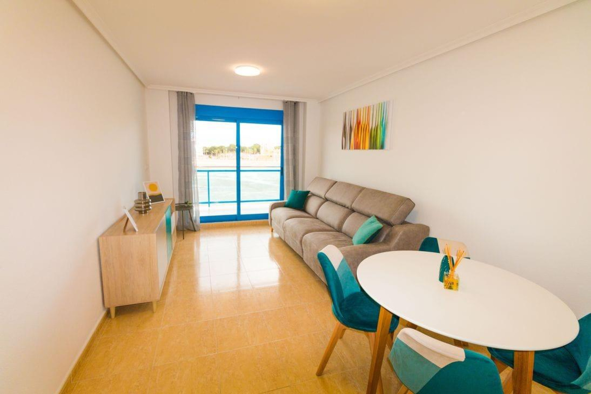 Resale - Apartment - Guardamar del Segura - CENTRO