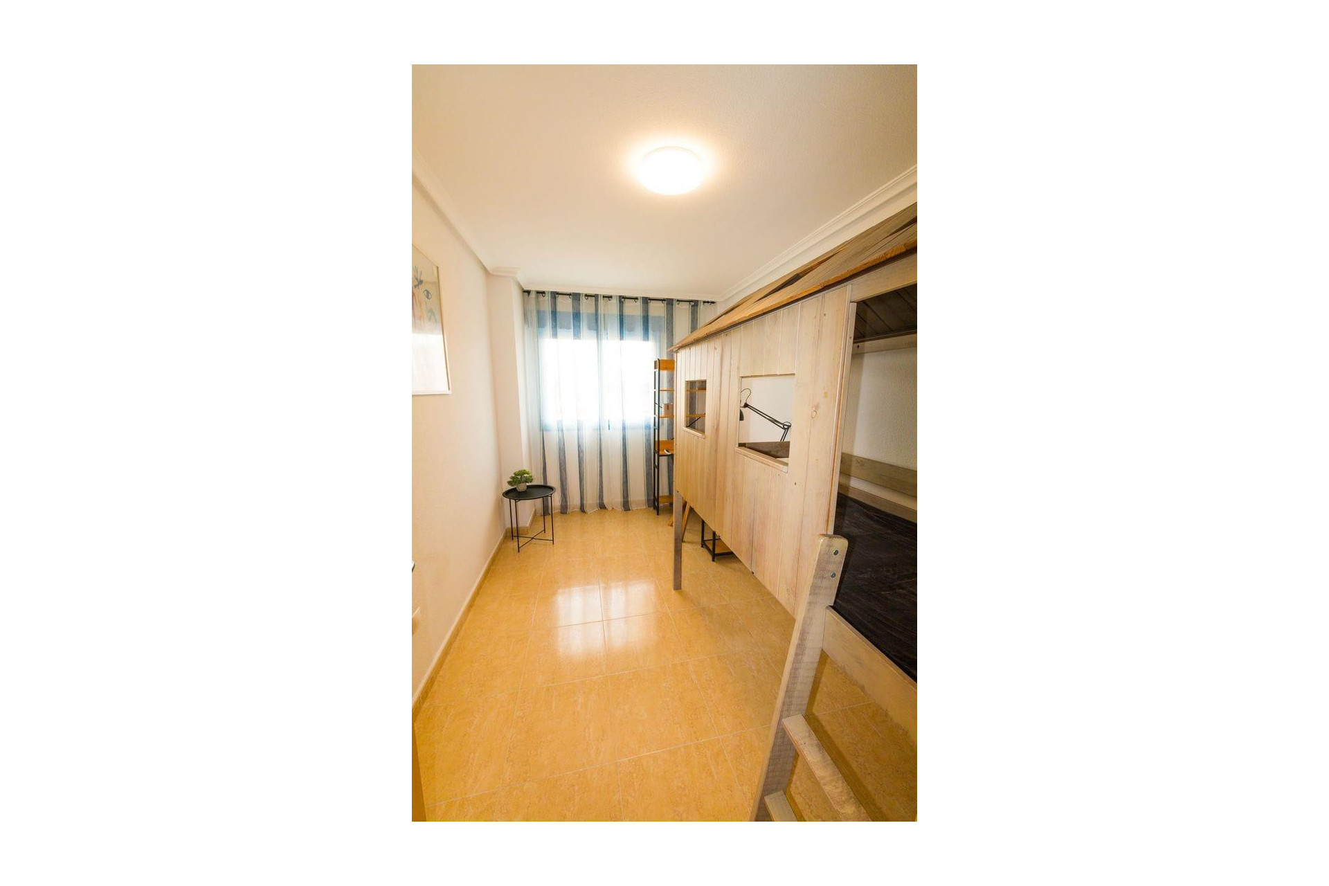 Resale - Apartment - Guardamar del Segura - CENTRO