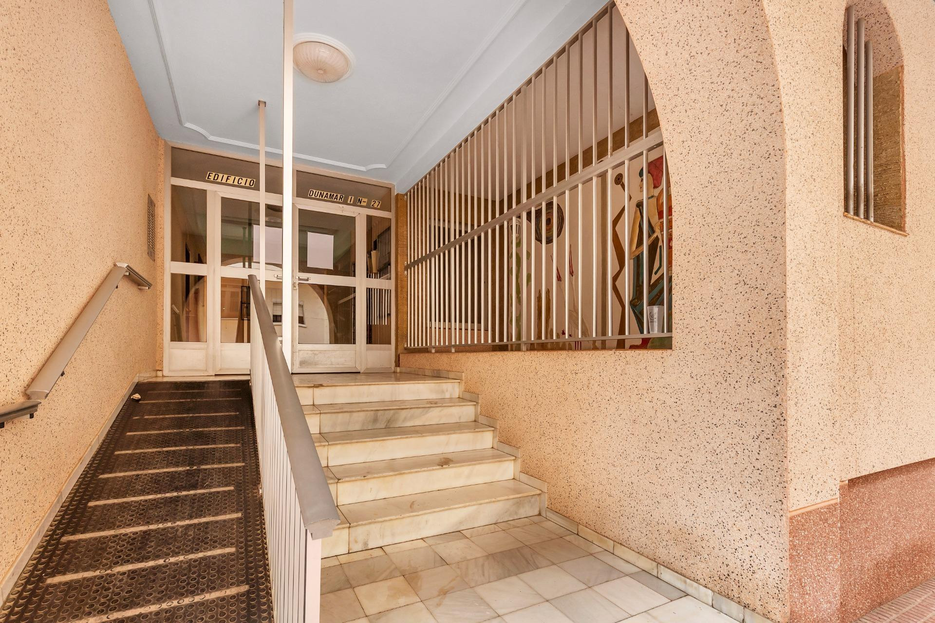 Resale - Apartment - Guardamar del Segura - CENTRO