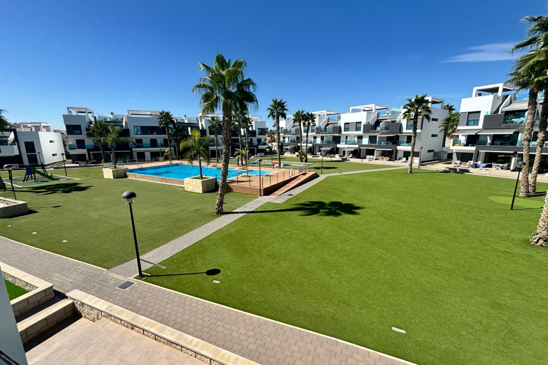 Resale - Apartment - Guardamar del Segura - EL RASO