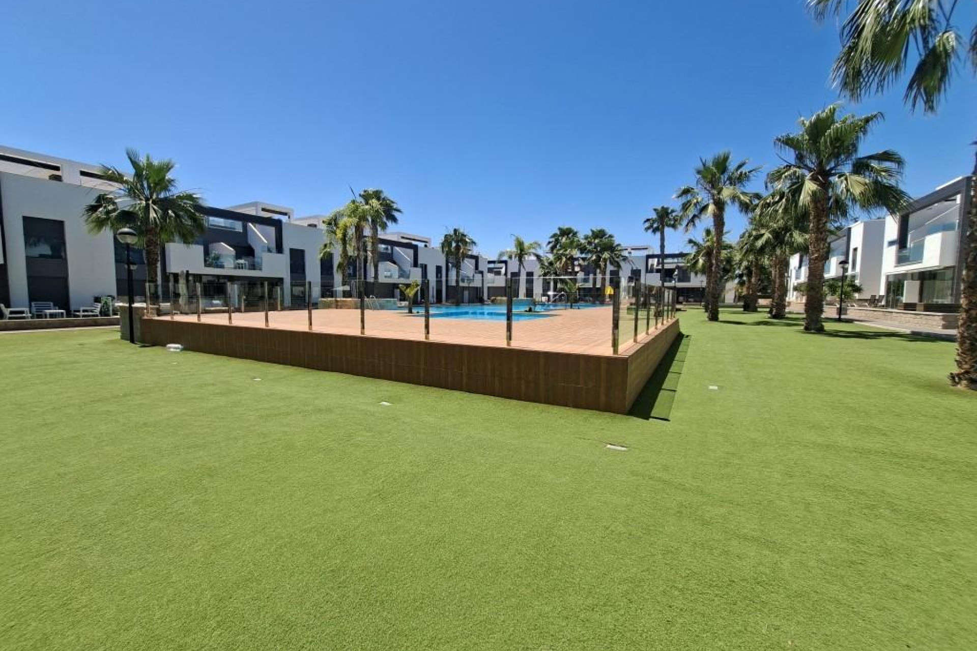Resale - Apartment - Guardamar del Segura - El Raso