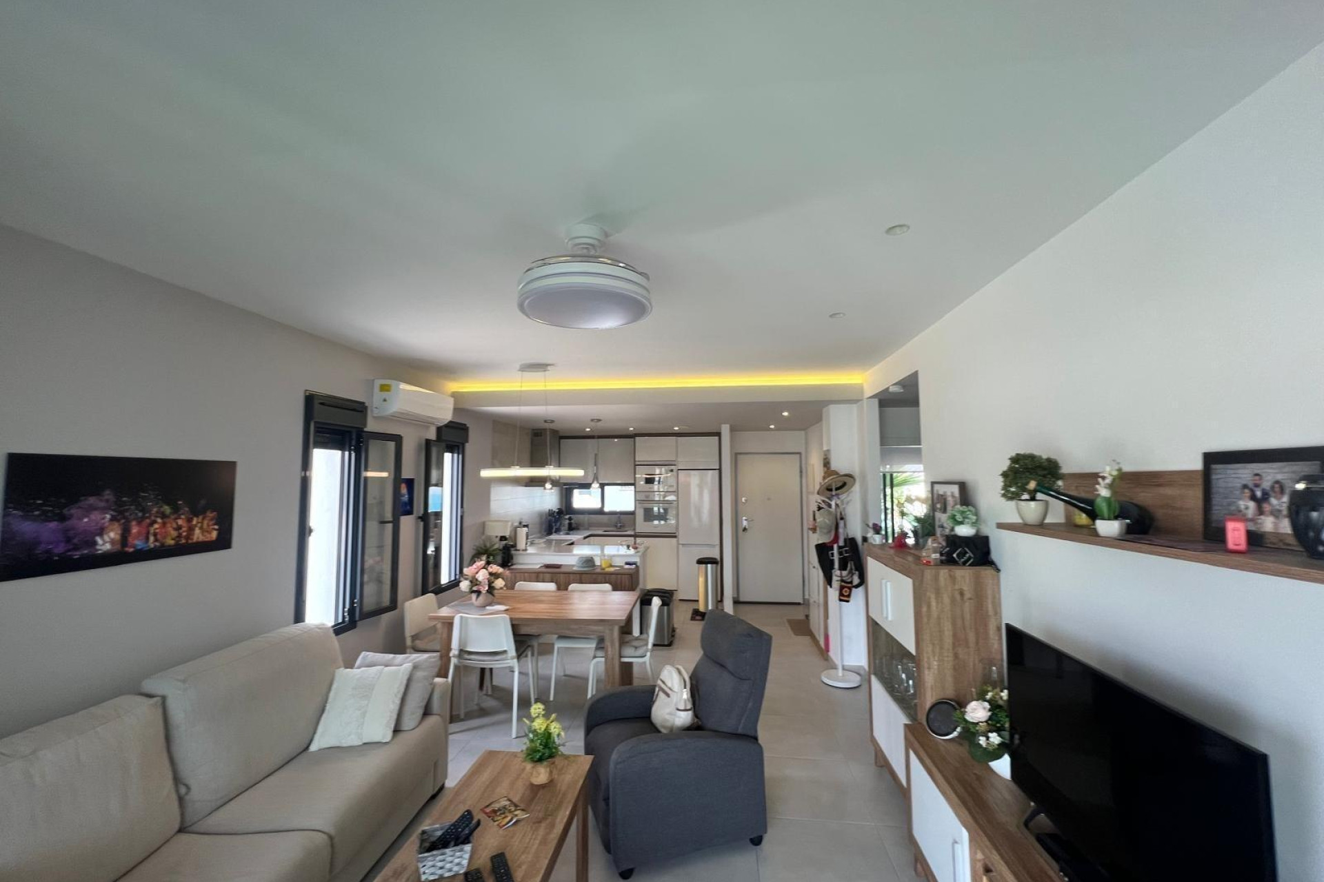 Resale - Apartment - Guardamar del Segura - Urbanizaciones