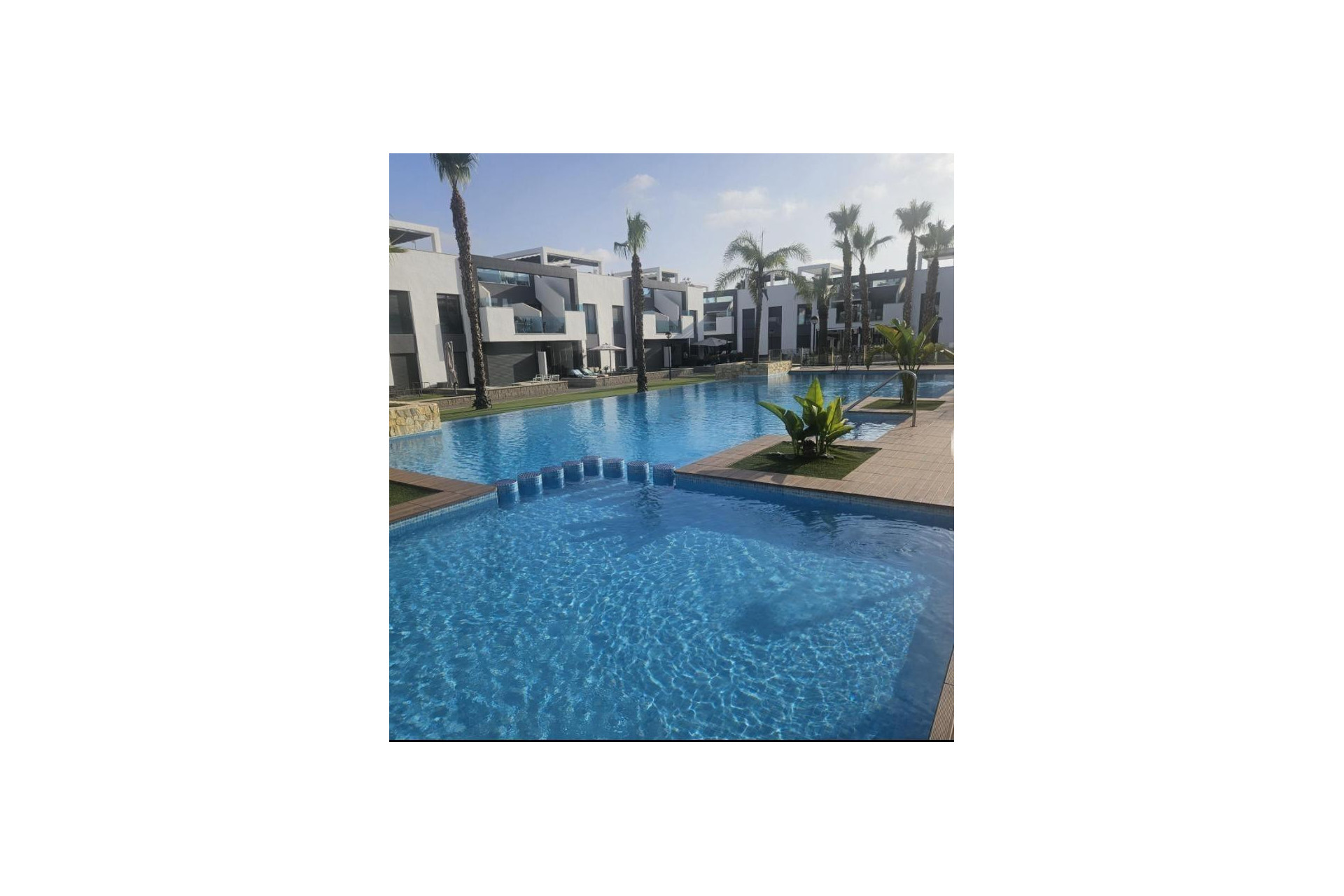 Resale - Apartment - Guardamar del Segura - Urbanizaciones