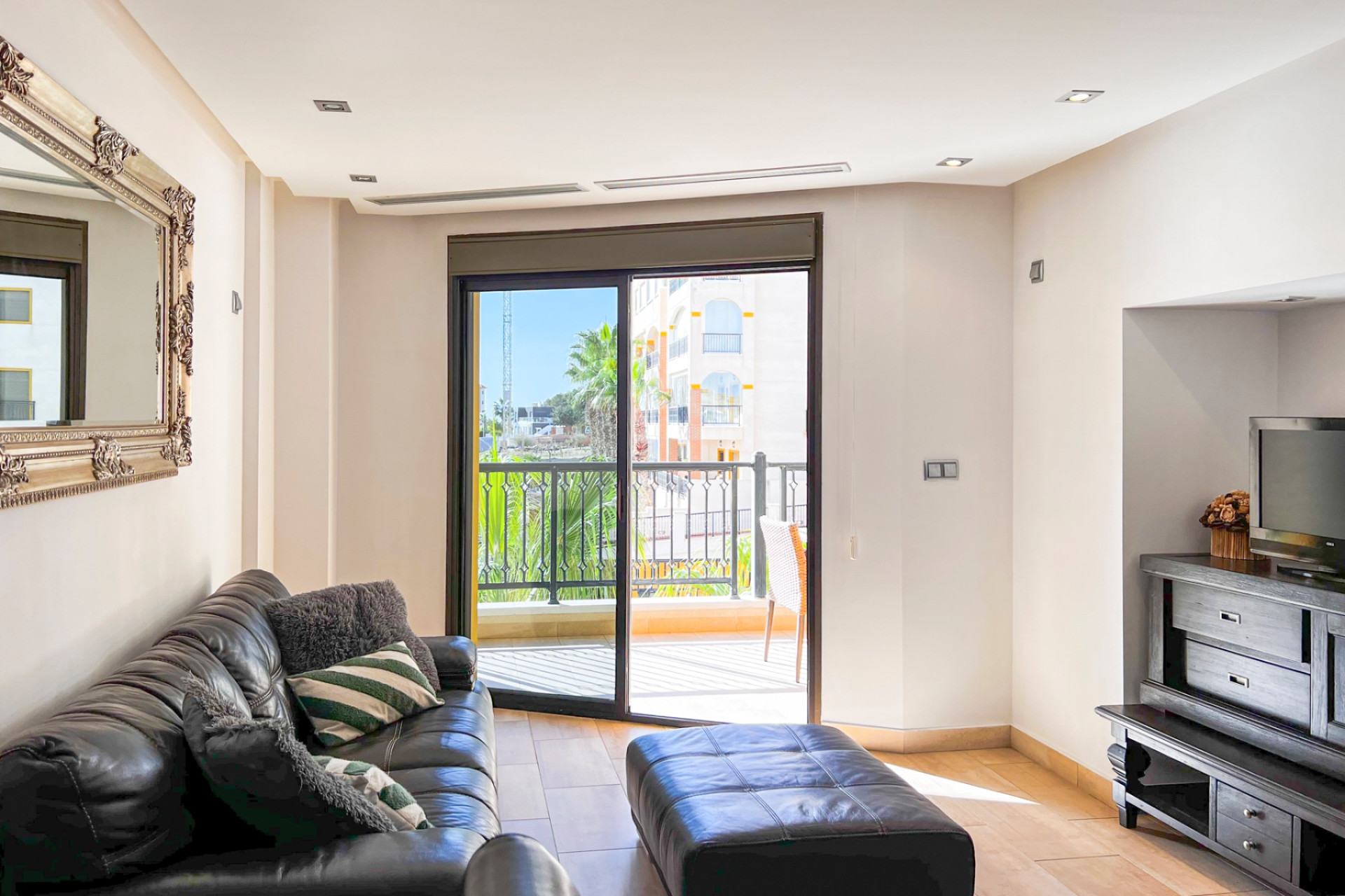 Resale - Apartment - Guardamar del Segura