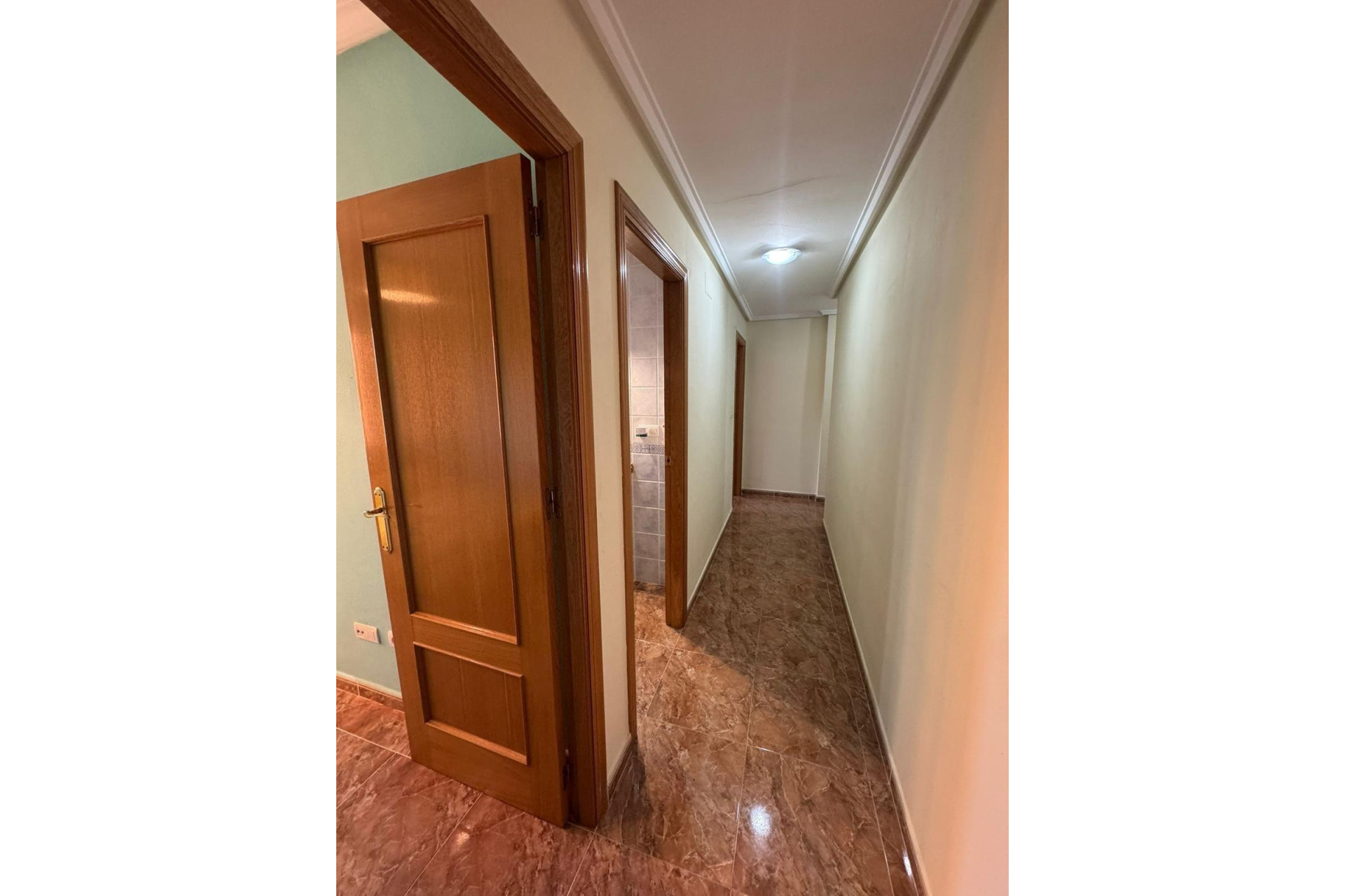 Resale - Apartment - Jacarilla - Comunidad valenciana