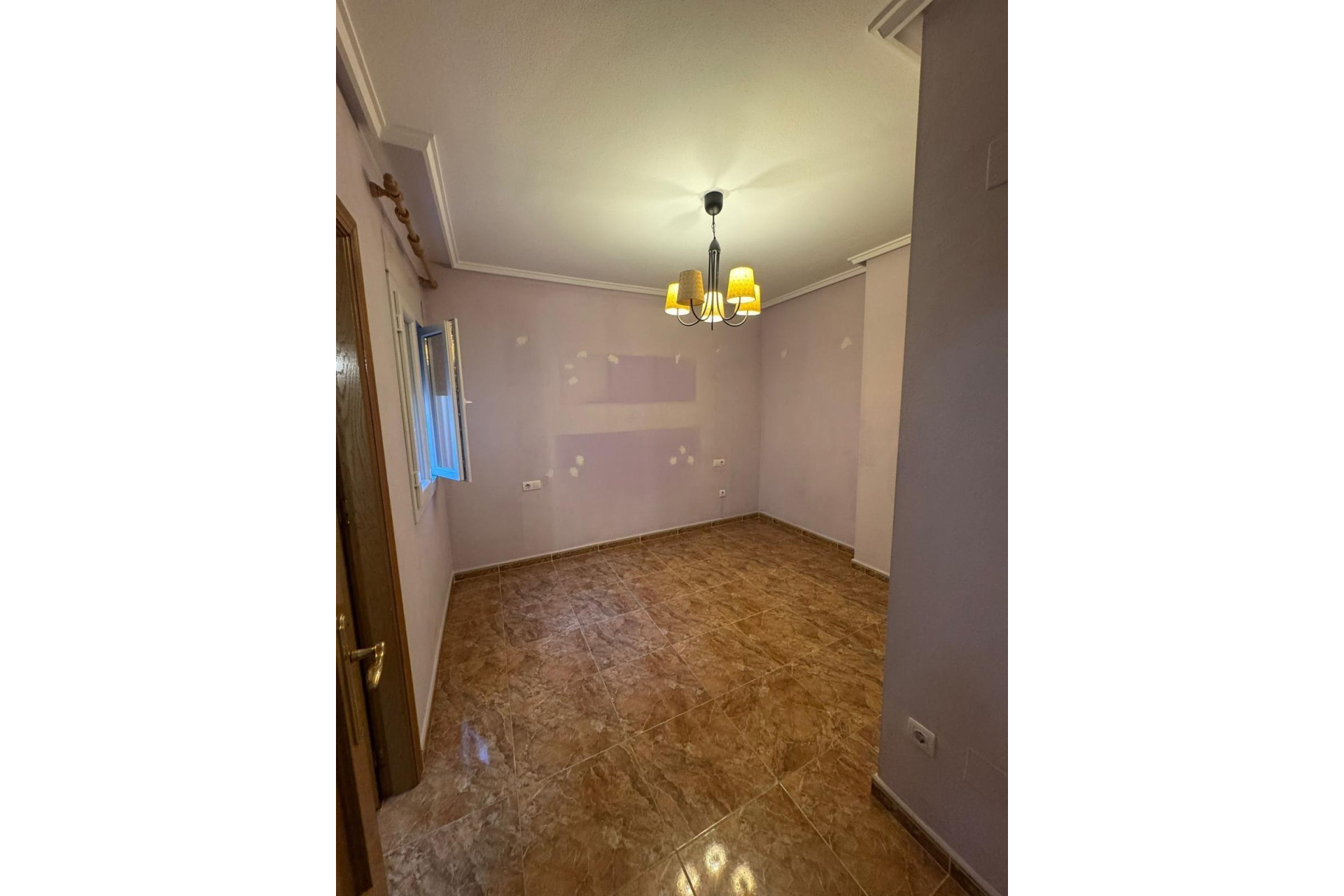 Resale - Apartment - Jacarilla - Comunidad valenciana