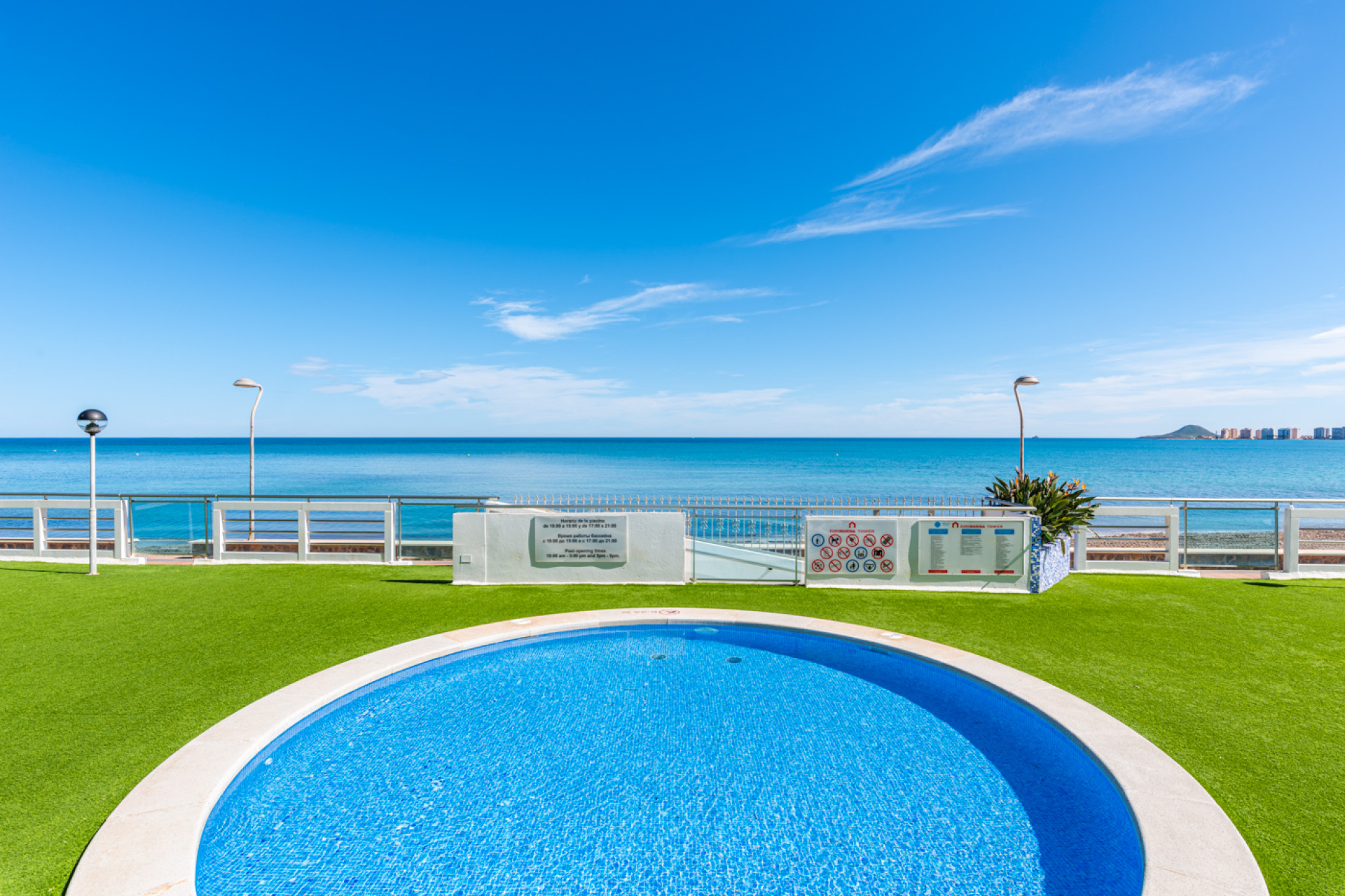 Resale - Apartment - La Manga del Mar Menor - Playa del Pudrimel