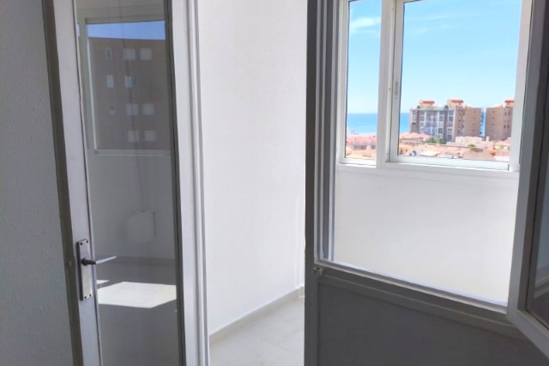 Resale - Apartment - La Mata