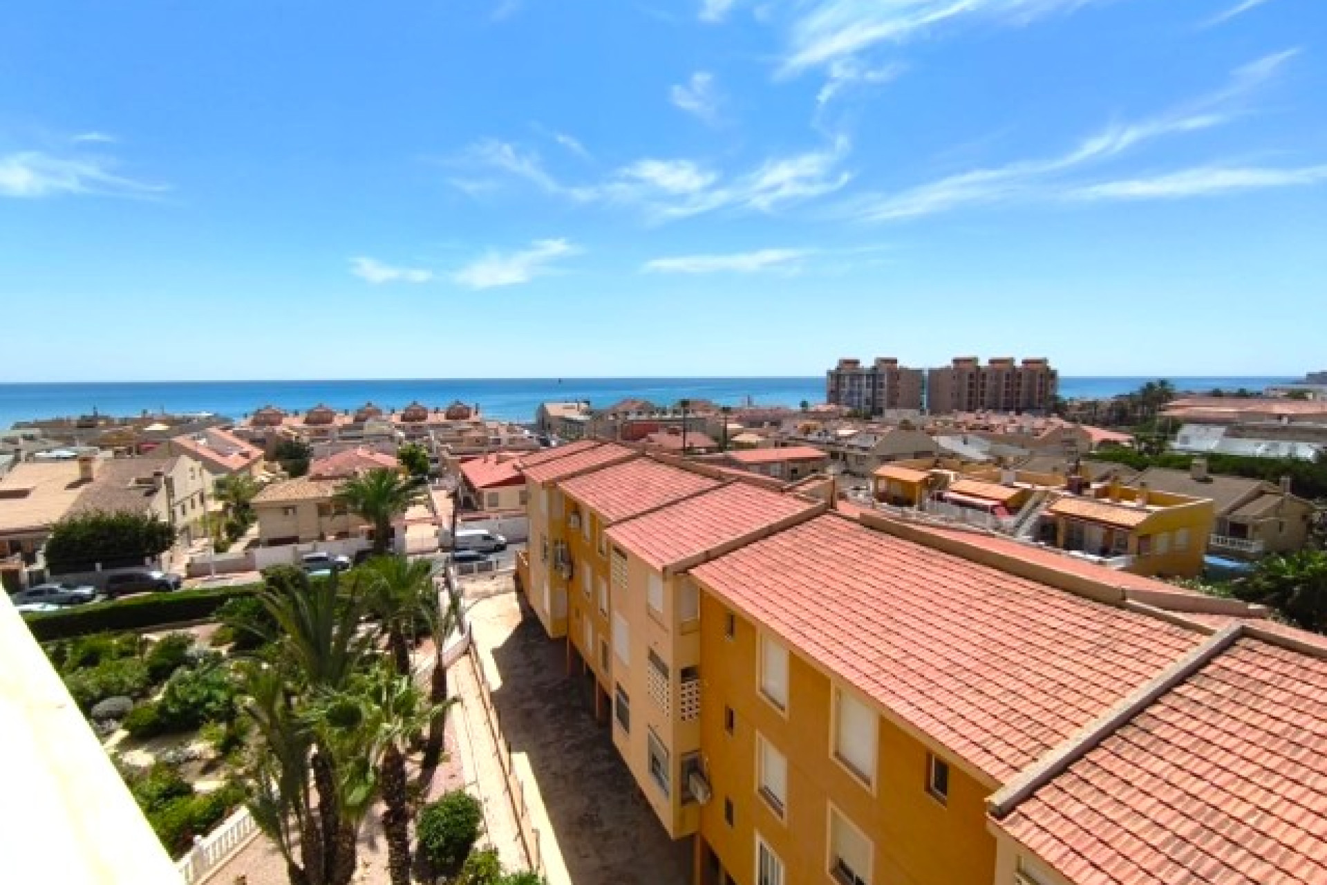Resale - Apartment - La Mata