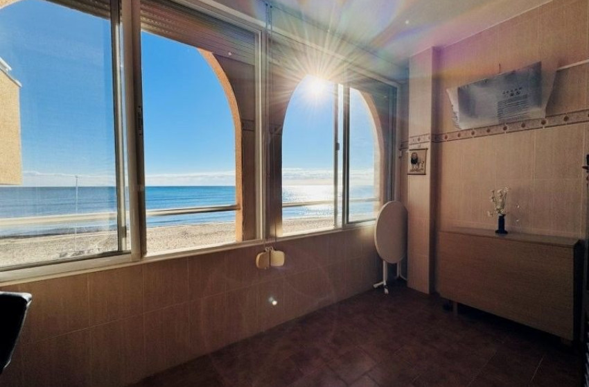 Resale - Apartment - La Mata