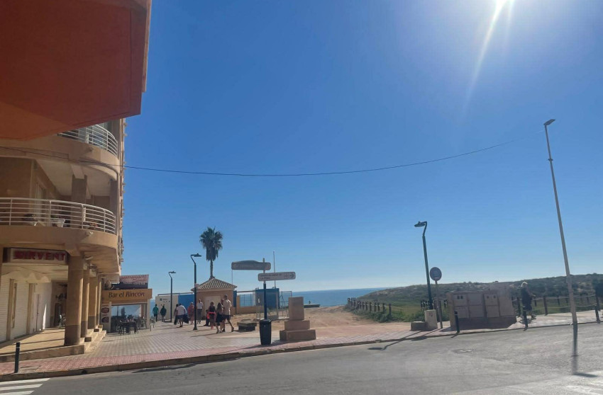 Resale - Apartment - La Mata