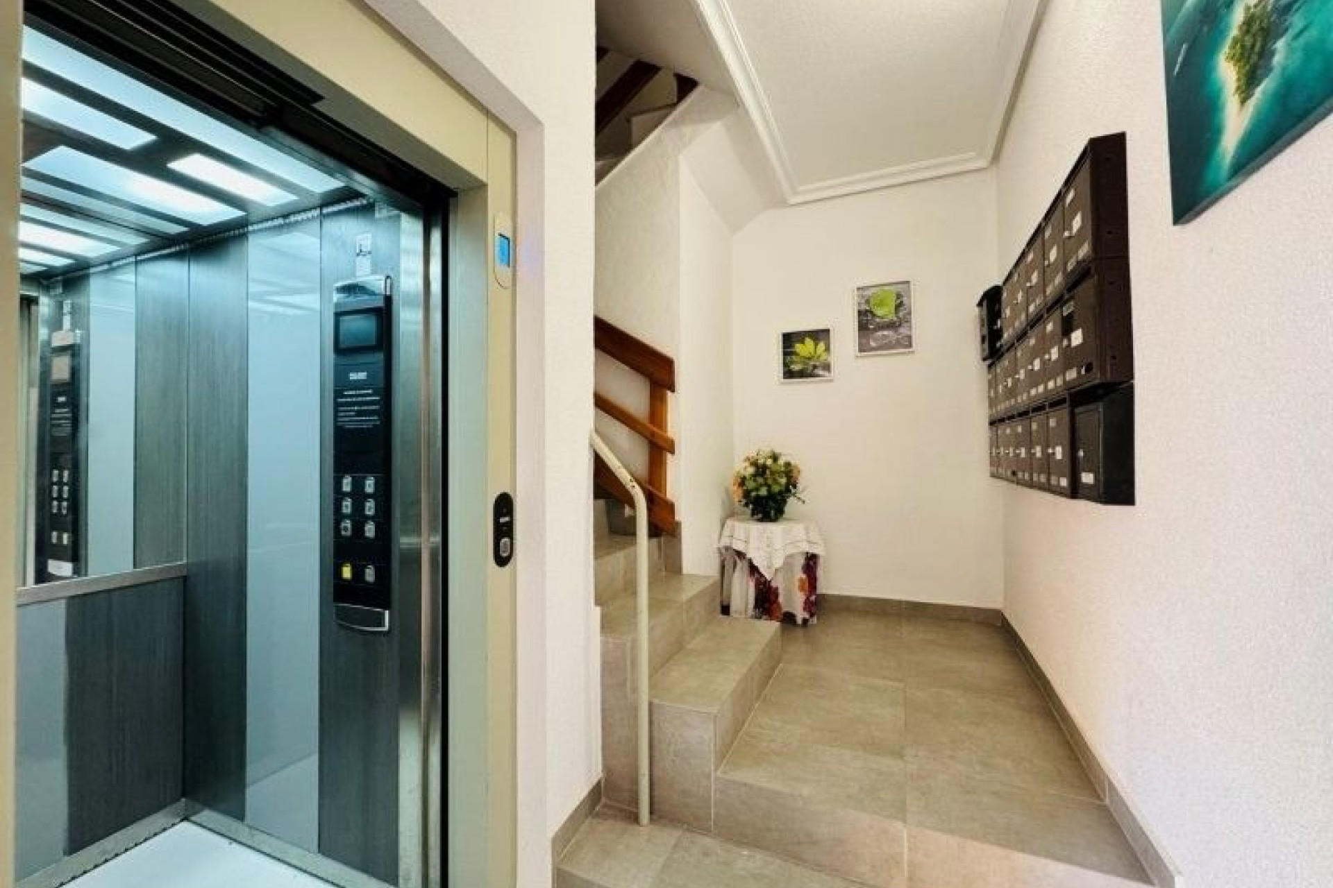 Resale - Apartment - La Mata