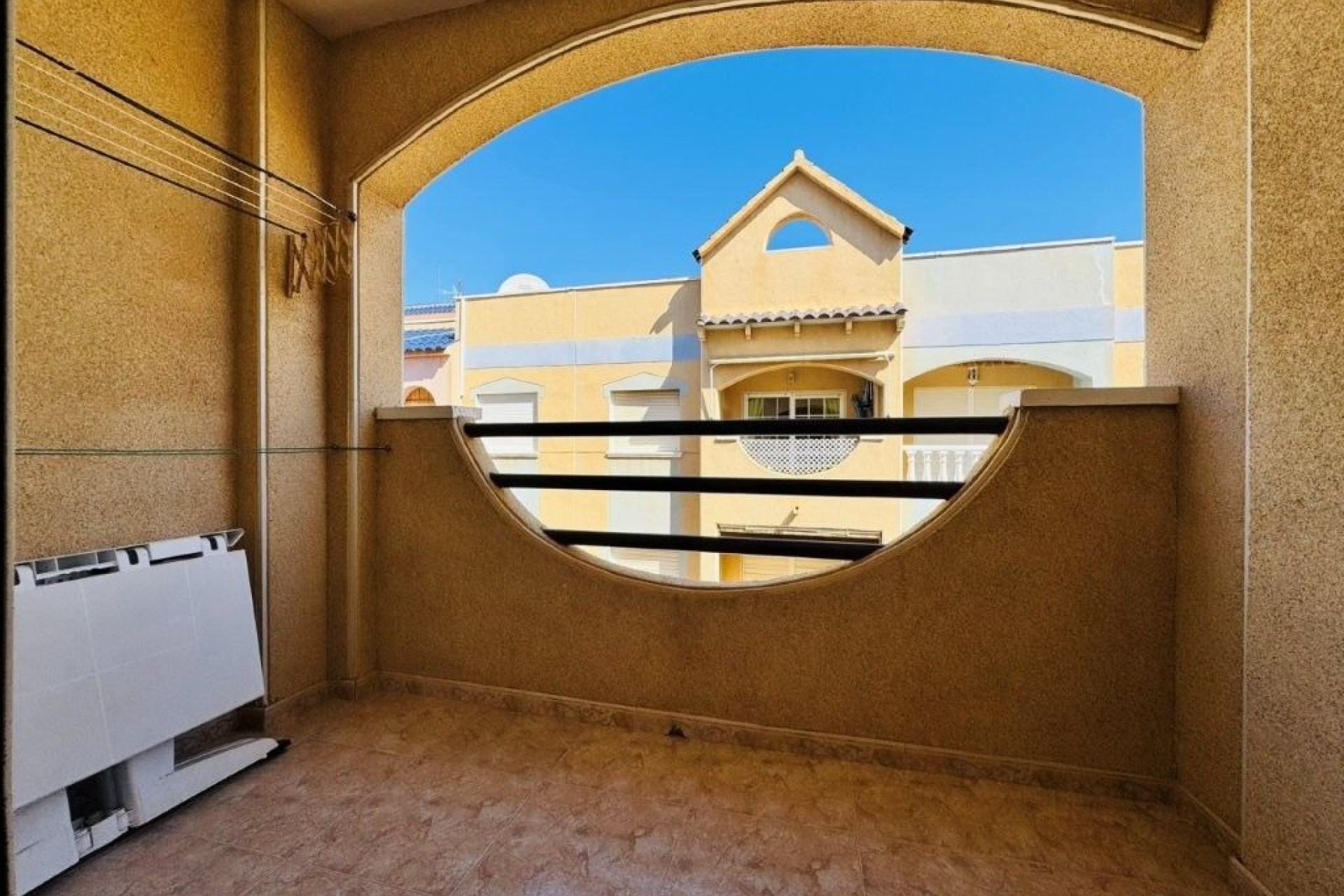 Resale - Apartment - La Mata