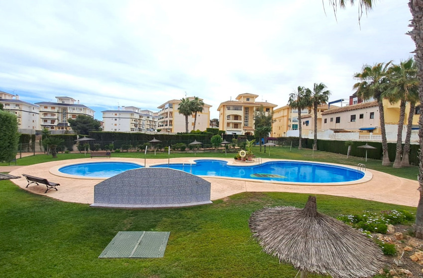 Resale - Apartment - La Mata