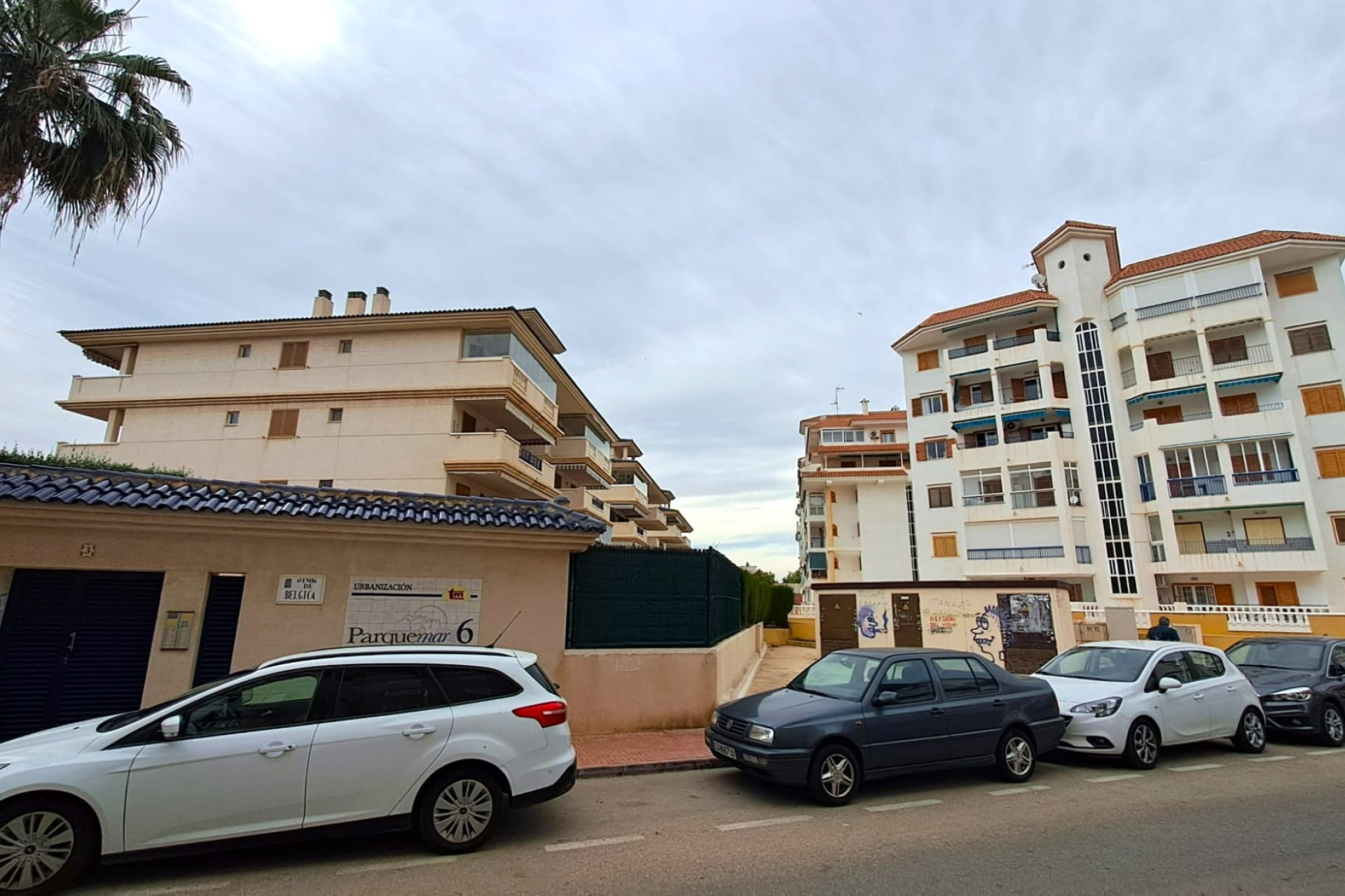 Resale - Apartment - La Mata