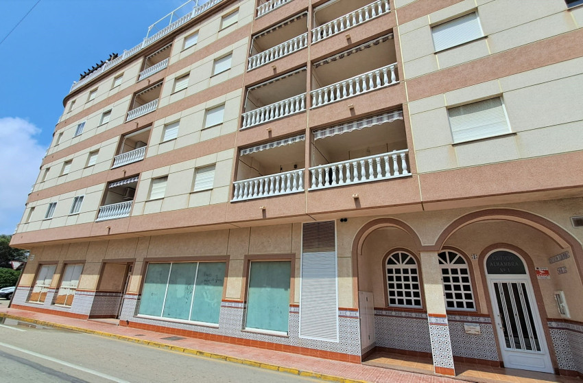 Resale - Apartment - La Mata