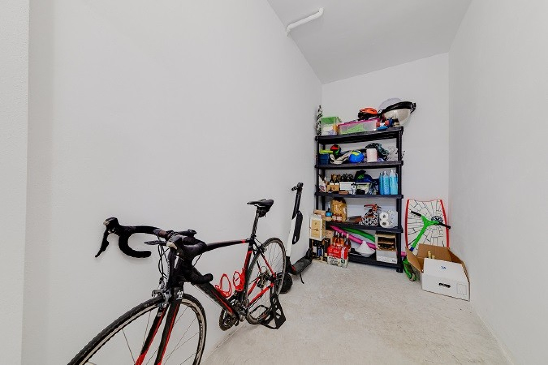 Resale - Apartment - Las Colinas Golf Resort