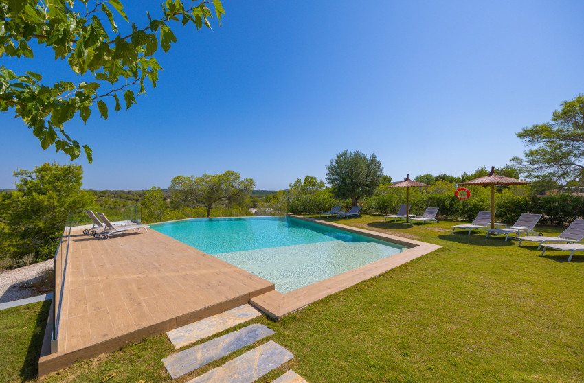 Resale - Apartment - Las Colinas Golf Resort