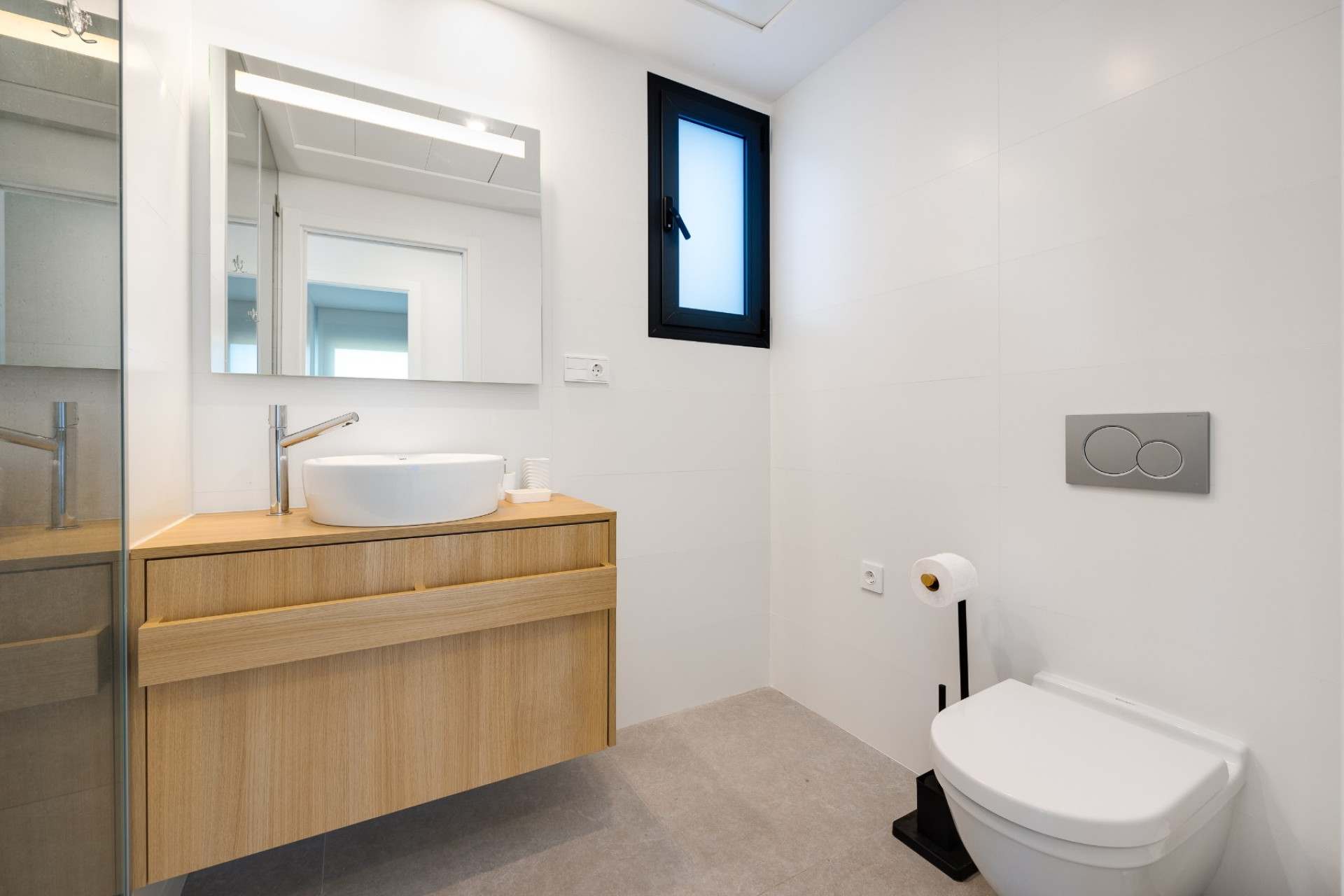 Resale - Apartment - Las Colinas Golf Resort