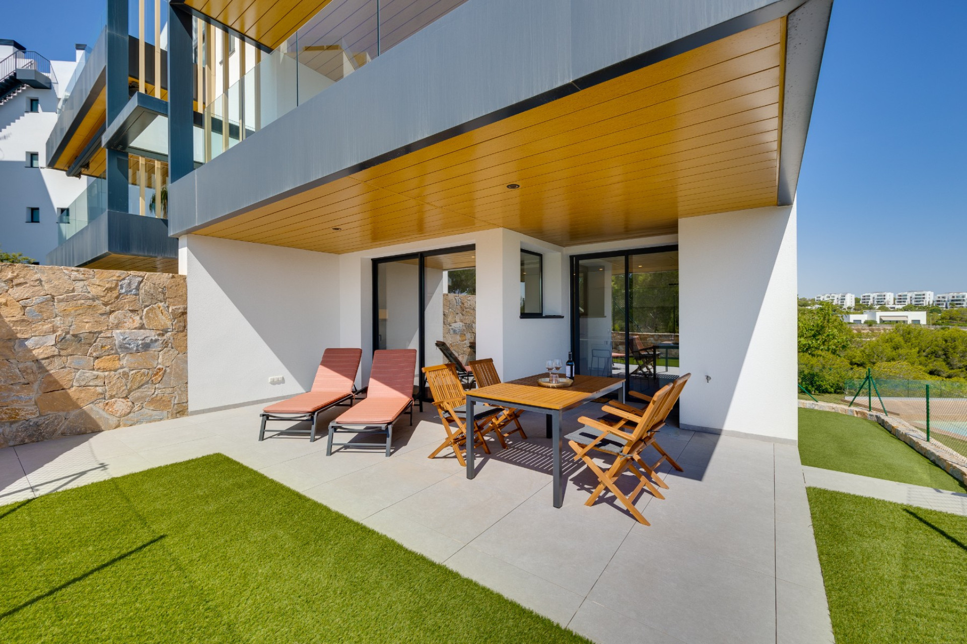 Resale - Apartment - Las Colinas Golf Resort