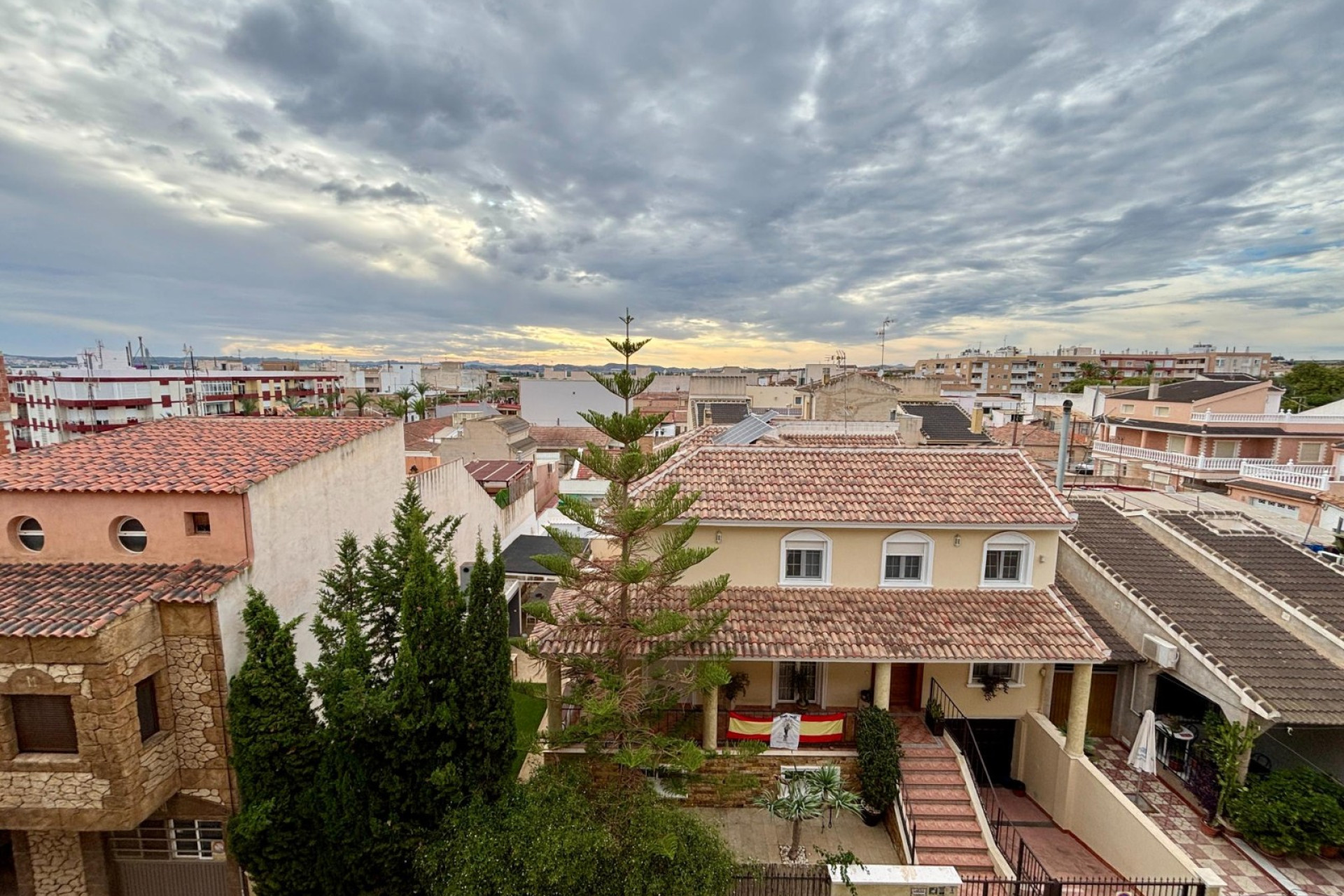 Resale - Apartment - Los Montesinos