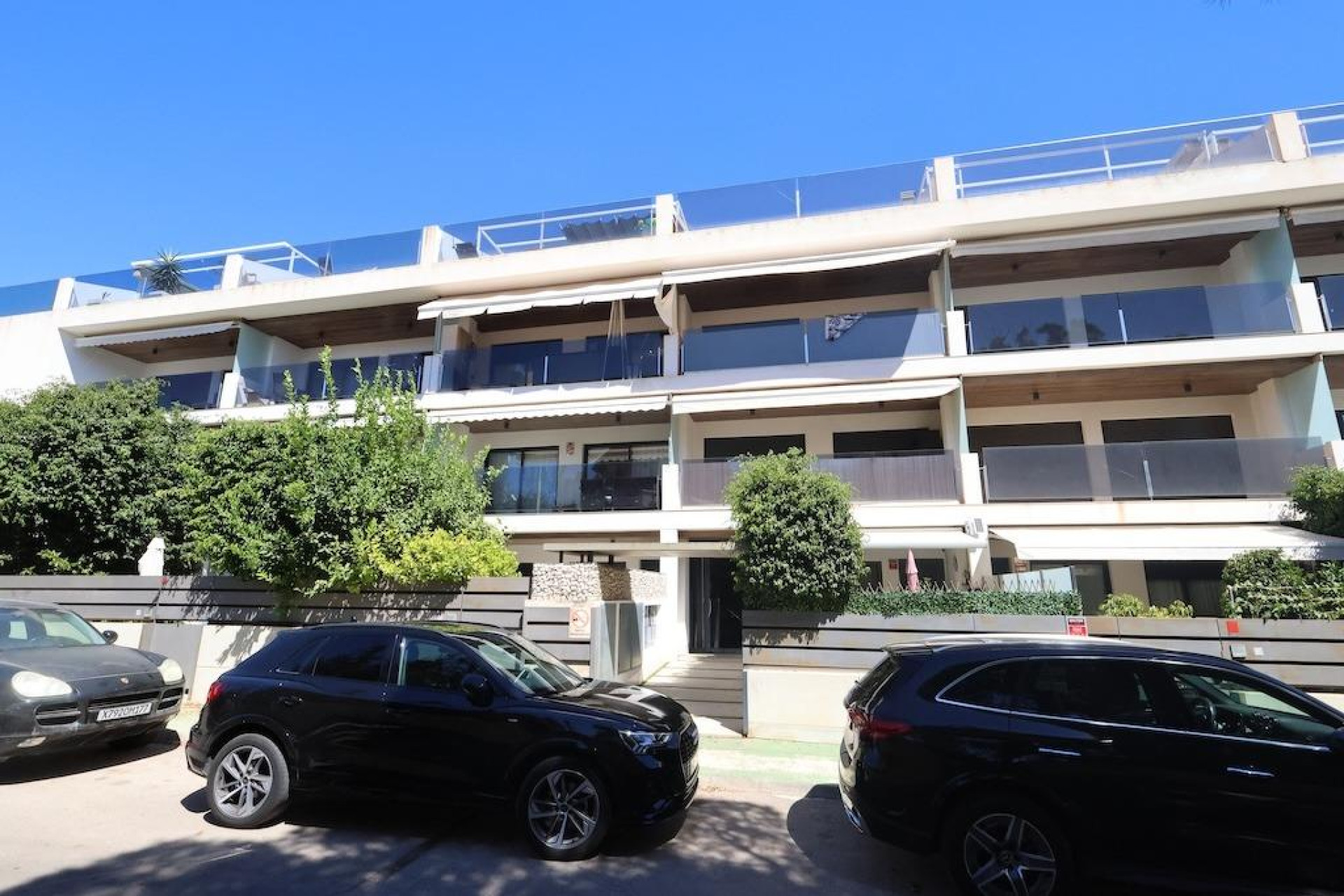 Resale - Apartment - Orihuela Costa - Campoamor