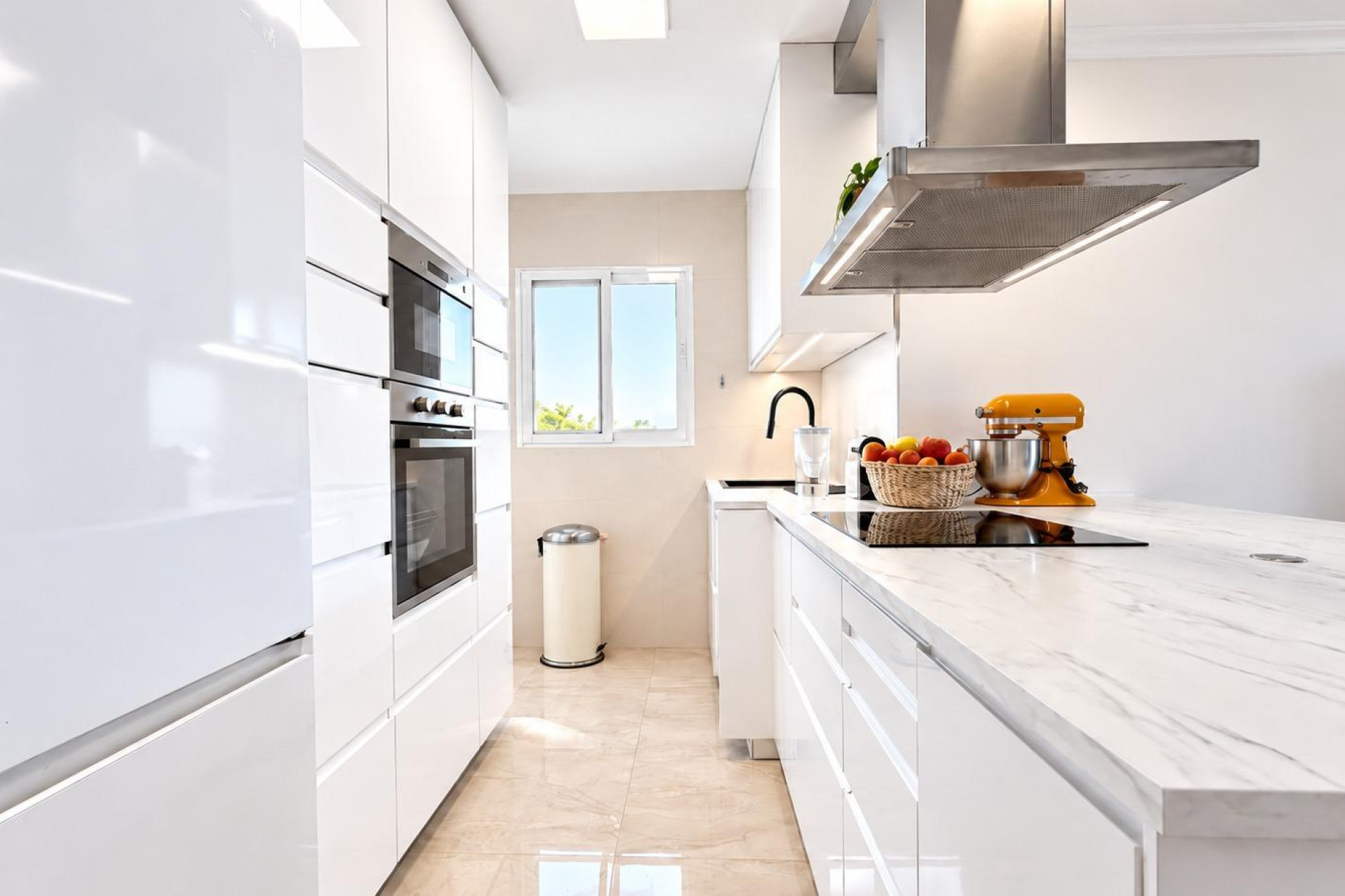 Resale - Apartment - Orihuela Costa - Campoamor