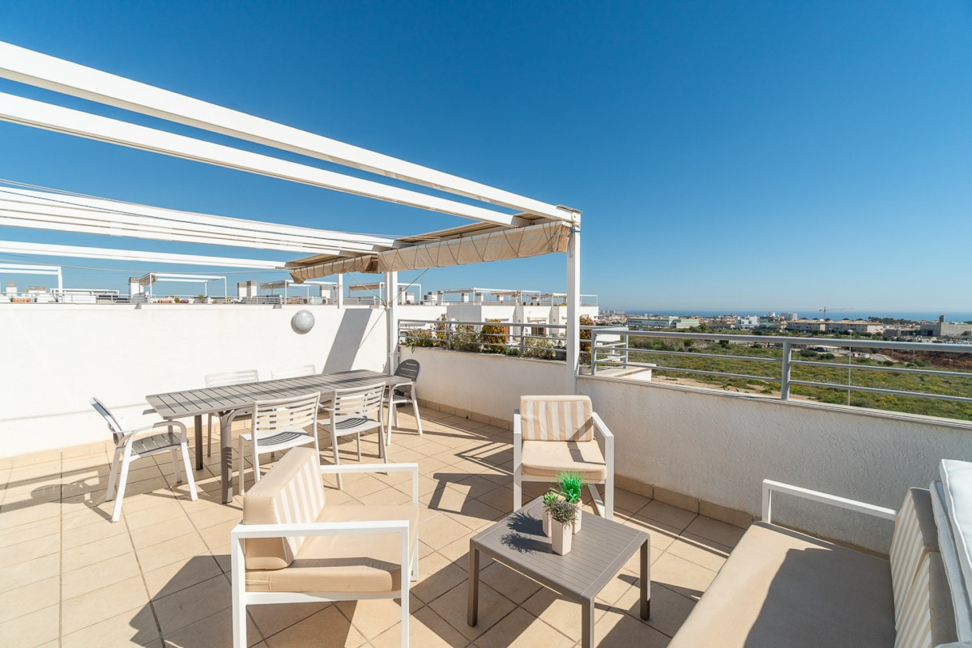 Resale - Apartment - Orihuela Costa - Dehesa de campoamor