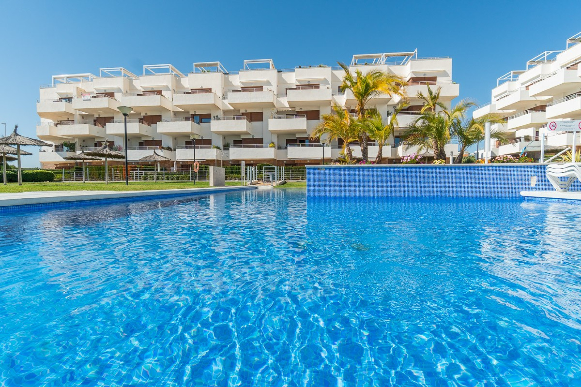 Resale - Apartment - Orihuela Costa - Dehesa de campoamor