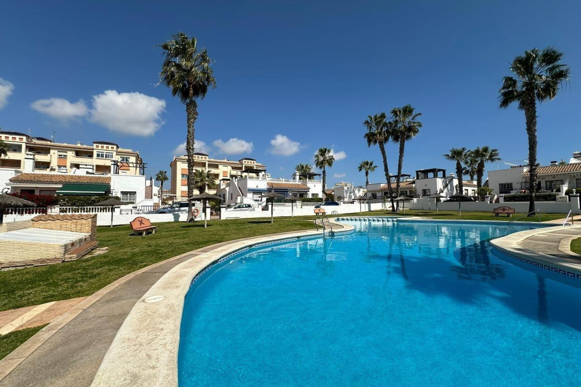 Resale - Apartment - Orihuela Costa - La Chismosa